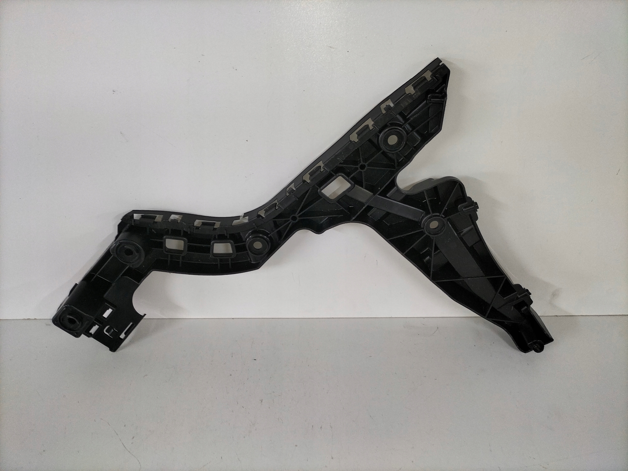 support holder rear part left VW GOLF8 VIII 20- KOMBI