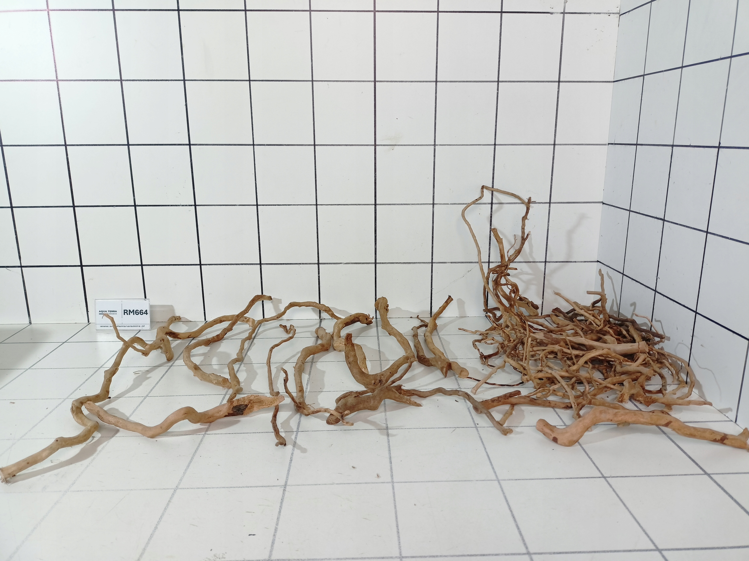 Korzeń Gałązki Red Moor RM664 Dekoracja 500G Zestaw Do Akwarium Terrarium