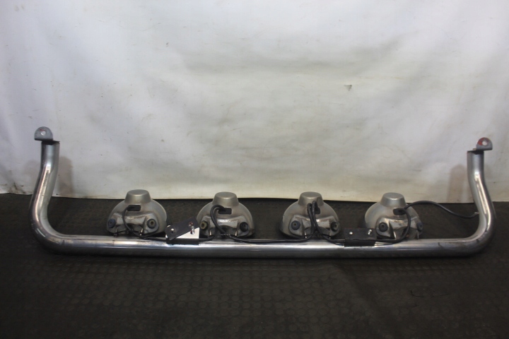 ВЕРХНИЙ ТРУБОПРОВОД ГАЛОГЕНЫ MAN TGA 18.430