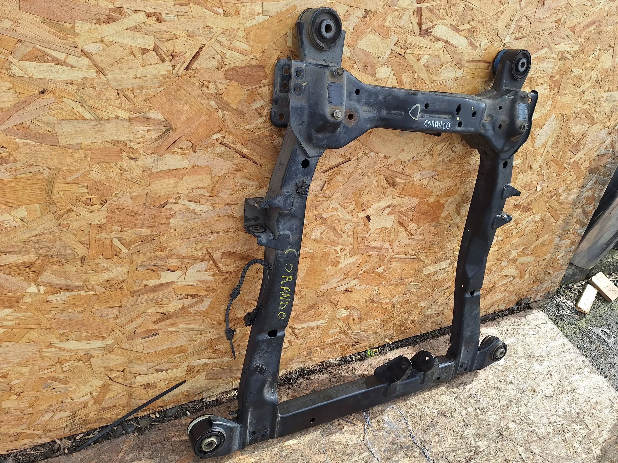 axle beam axle beam subframe front Chevrolet Orlando