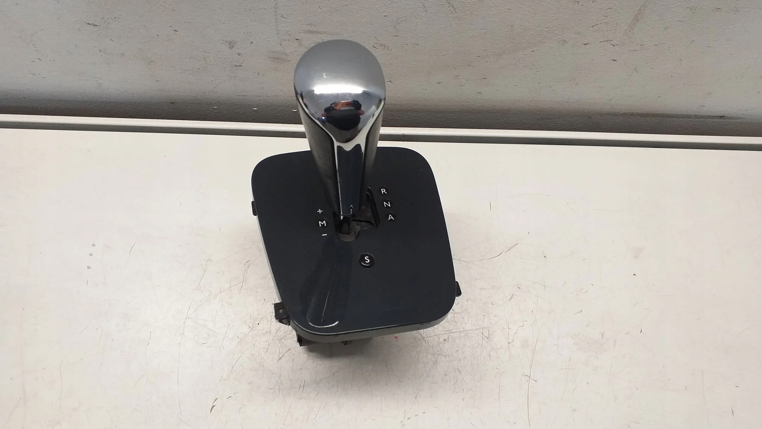 PEUGEOT 5008 I wybierak lewarek biegów automat