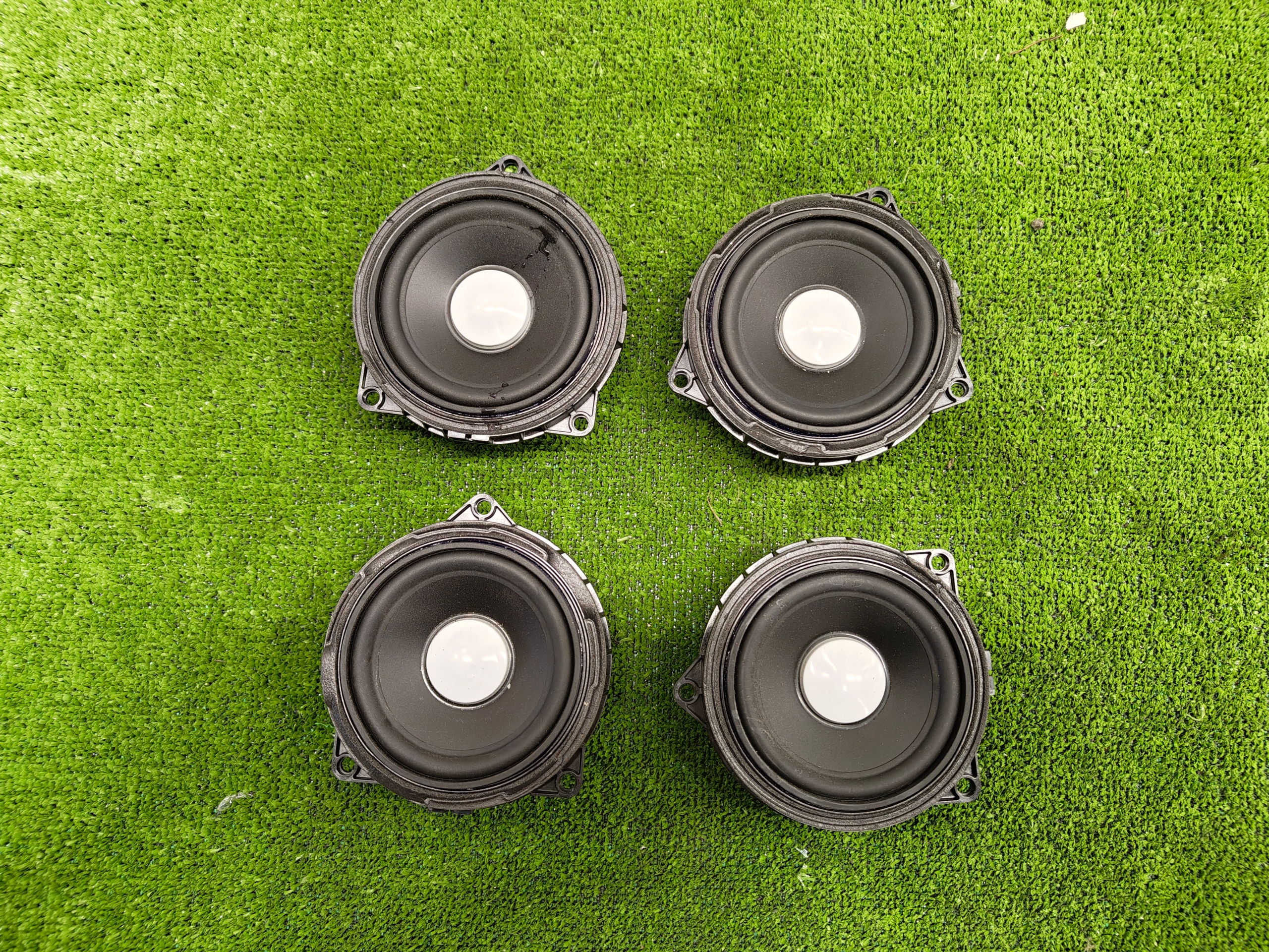 BMW MINI reprák SREDNIOTONOWY 9364956 HARMAN KARDON