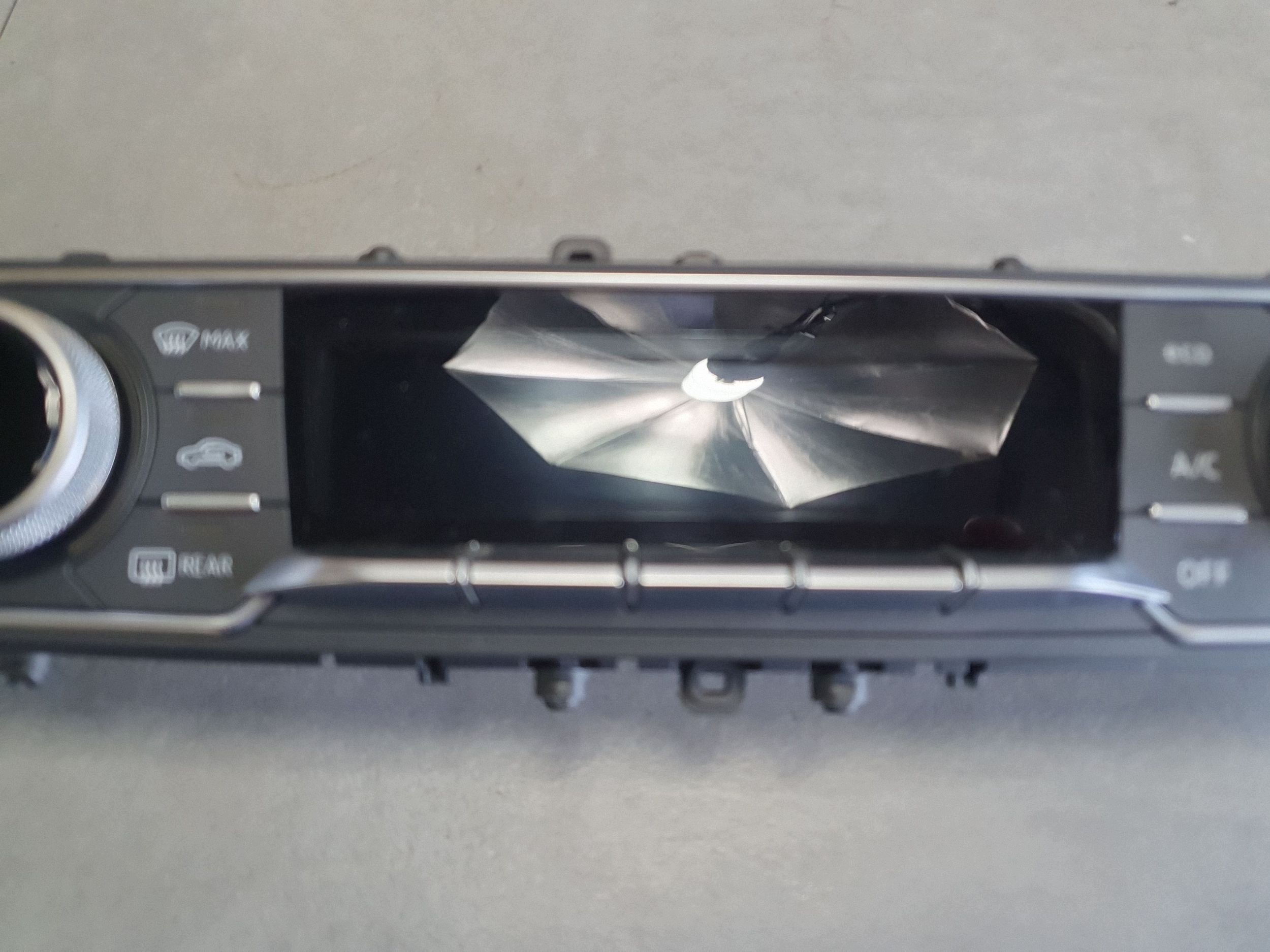 Audi Q7 4M Unite commande clima 4M0820043K