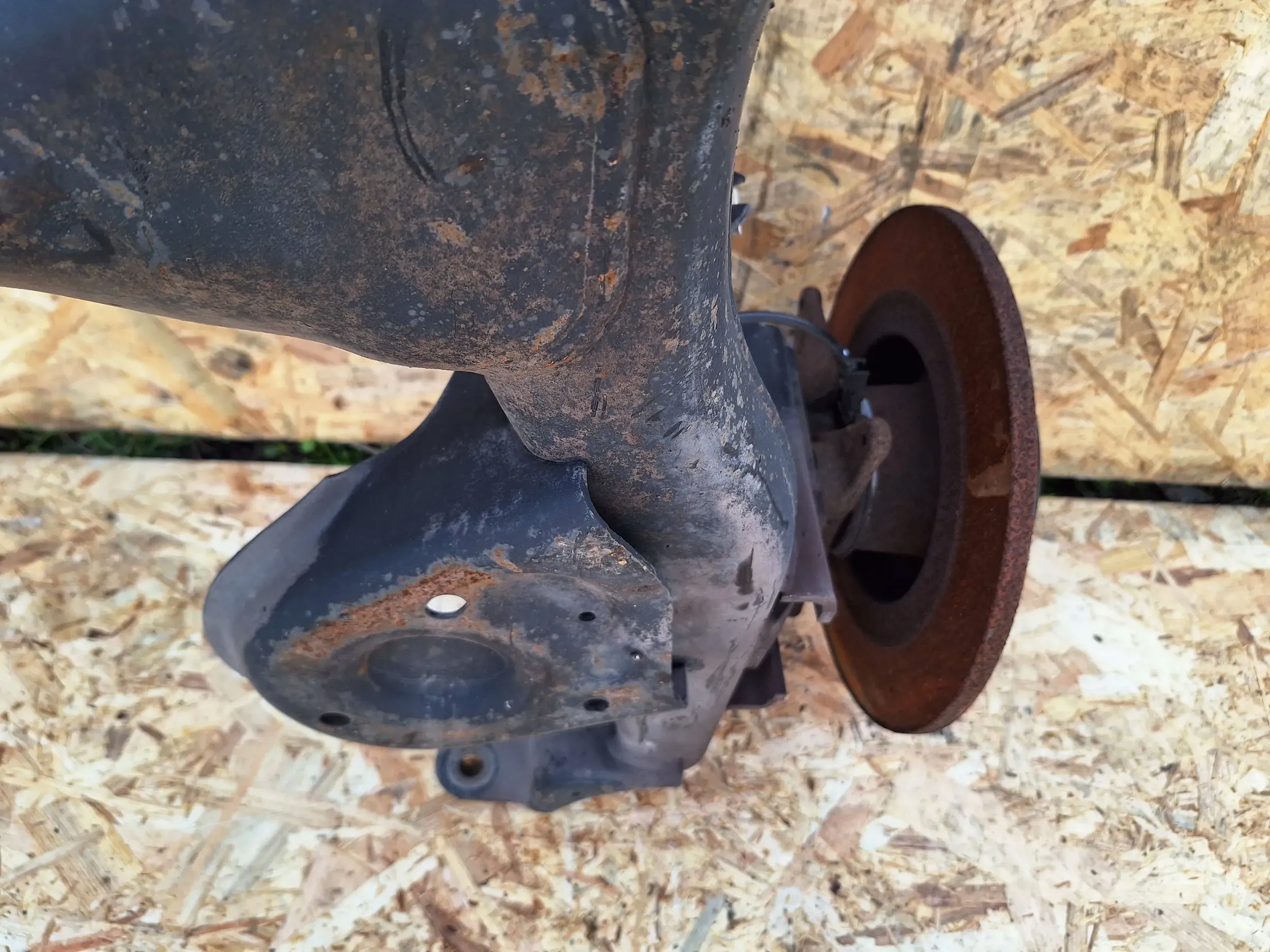 axis rear part Renault Scenic III 09