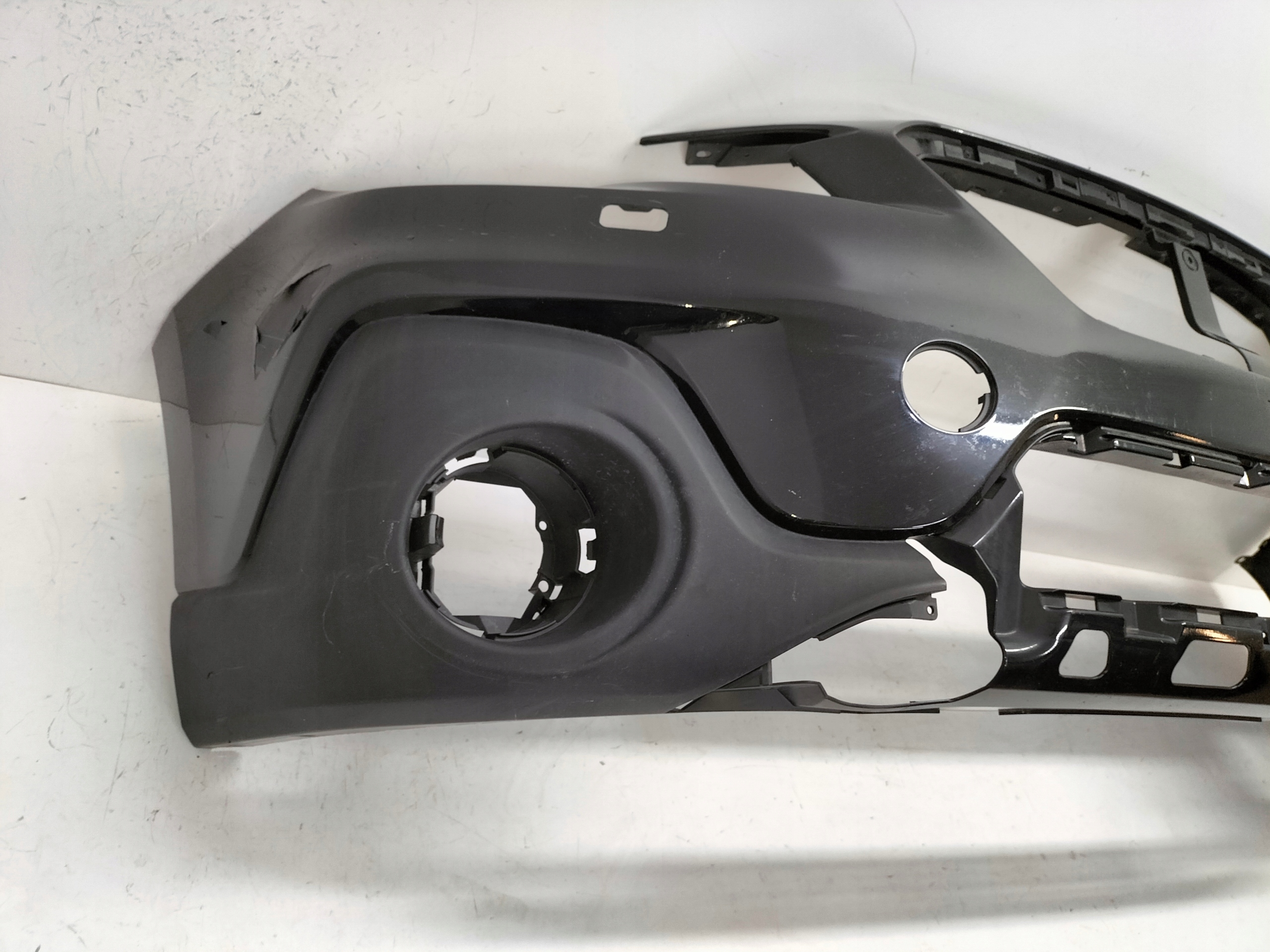 front bumper front SUBARU OUTBACK V LIFT 18