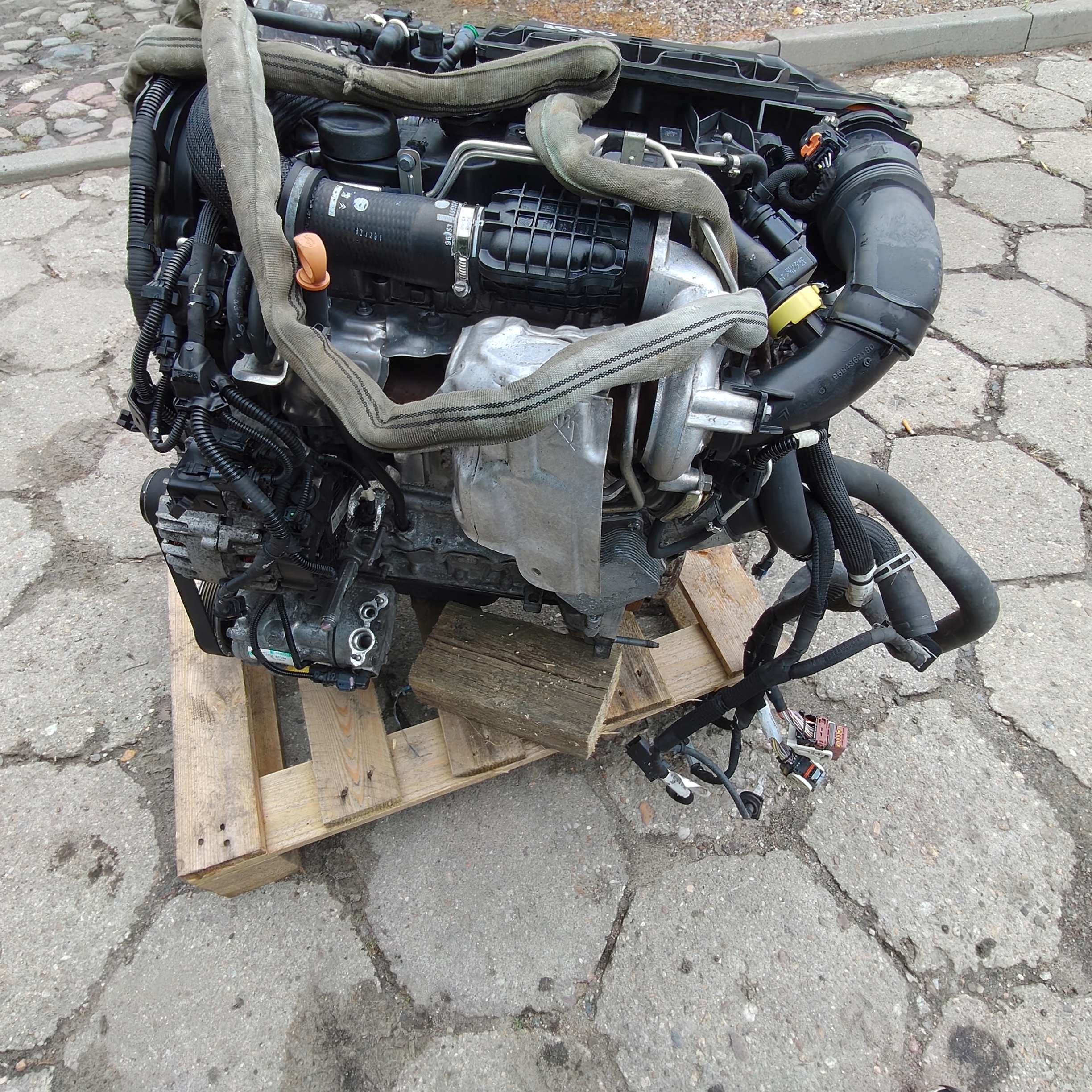 engine PSA 1.4 8h01 10fdbz PEUGEOT CITROEN