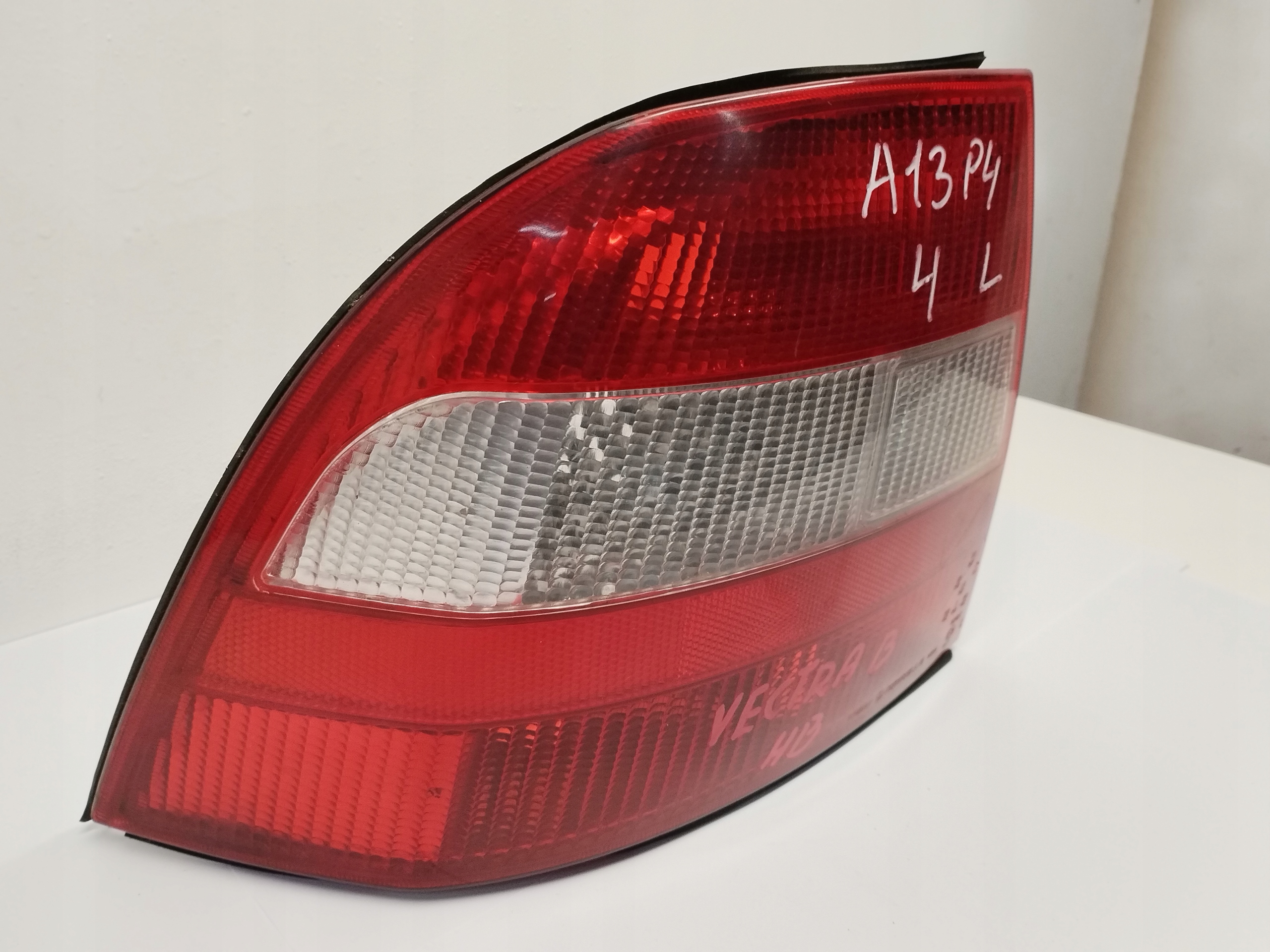 light rear left Opel Vectra B HB 37370748