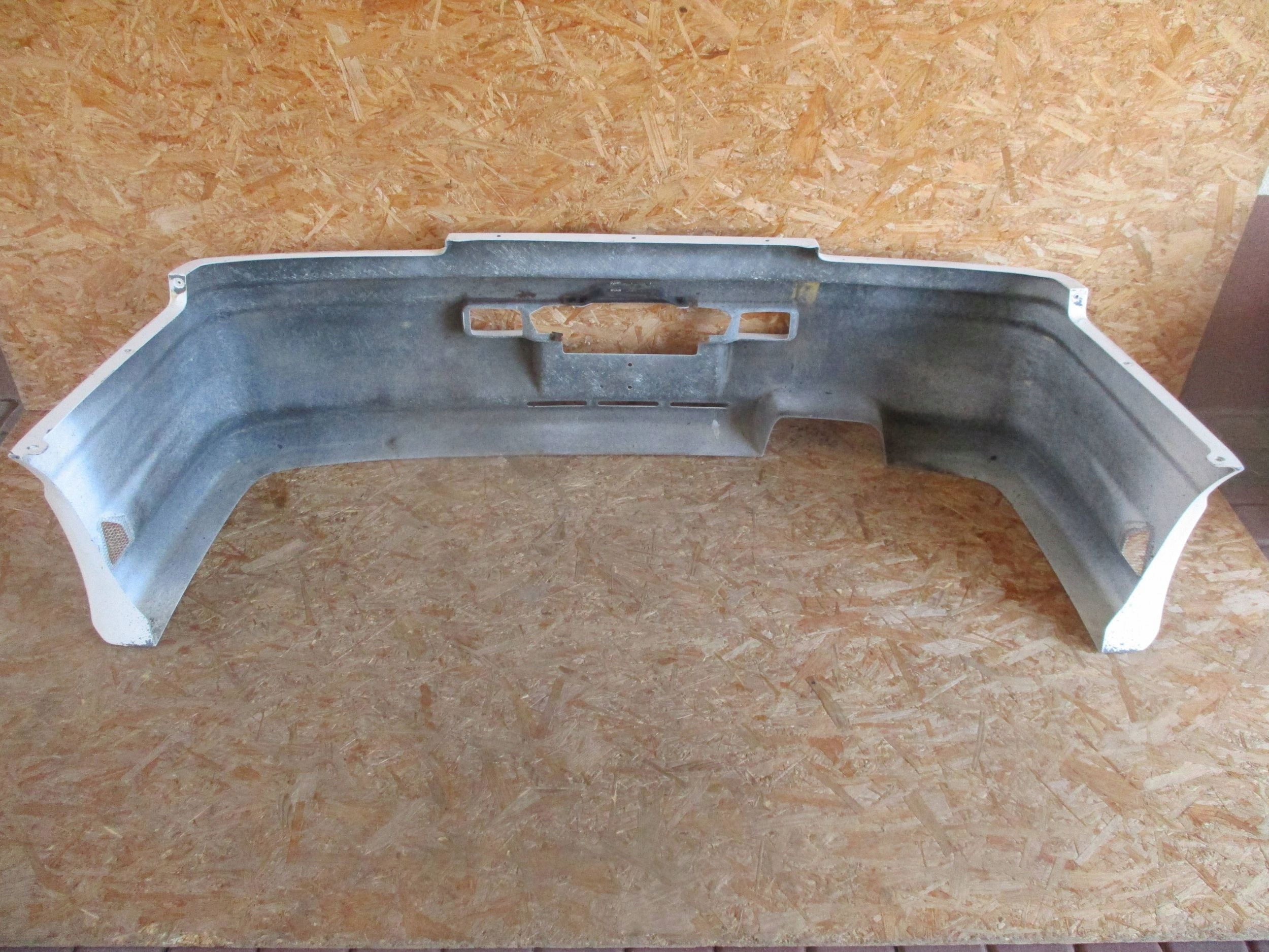 Stoßstange heck hinten NISSAN SKYLINE R34