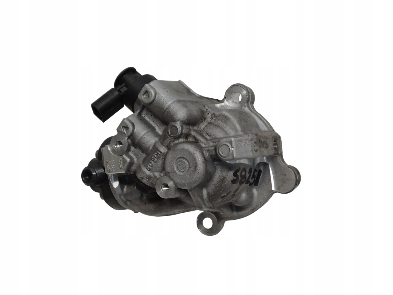 MERCEDES W205 14- POMPA WTRYSKOWA A6540704301