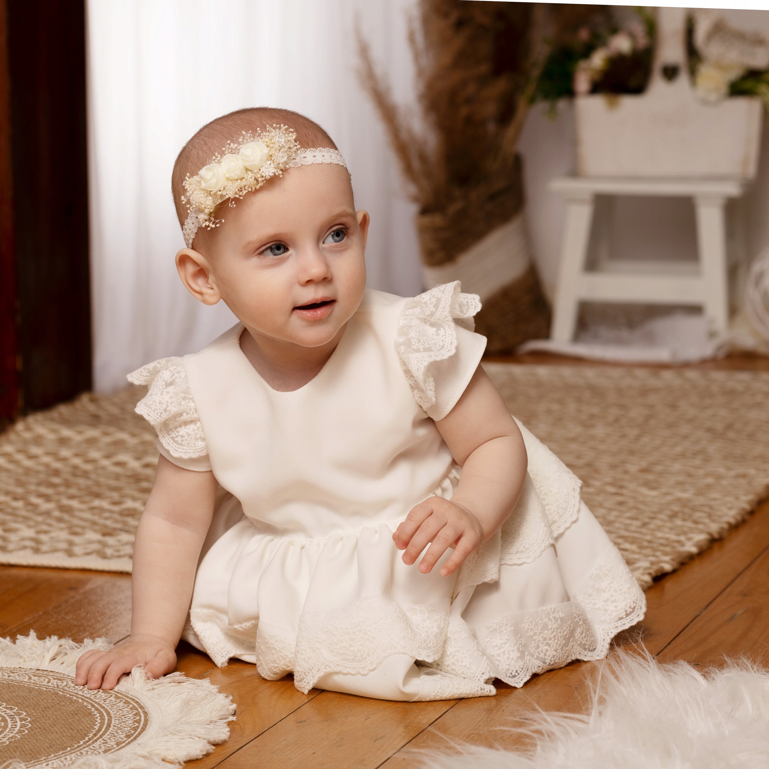 Sukienka do chrztu ecru, piękna koronka r. 86 Marka Inna marka