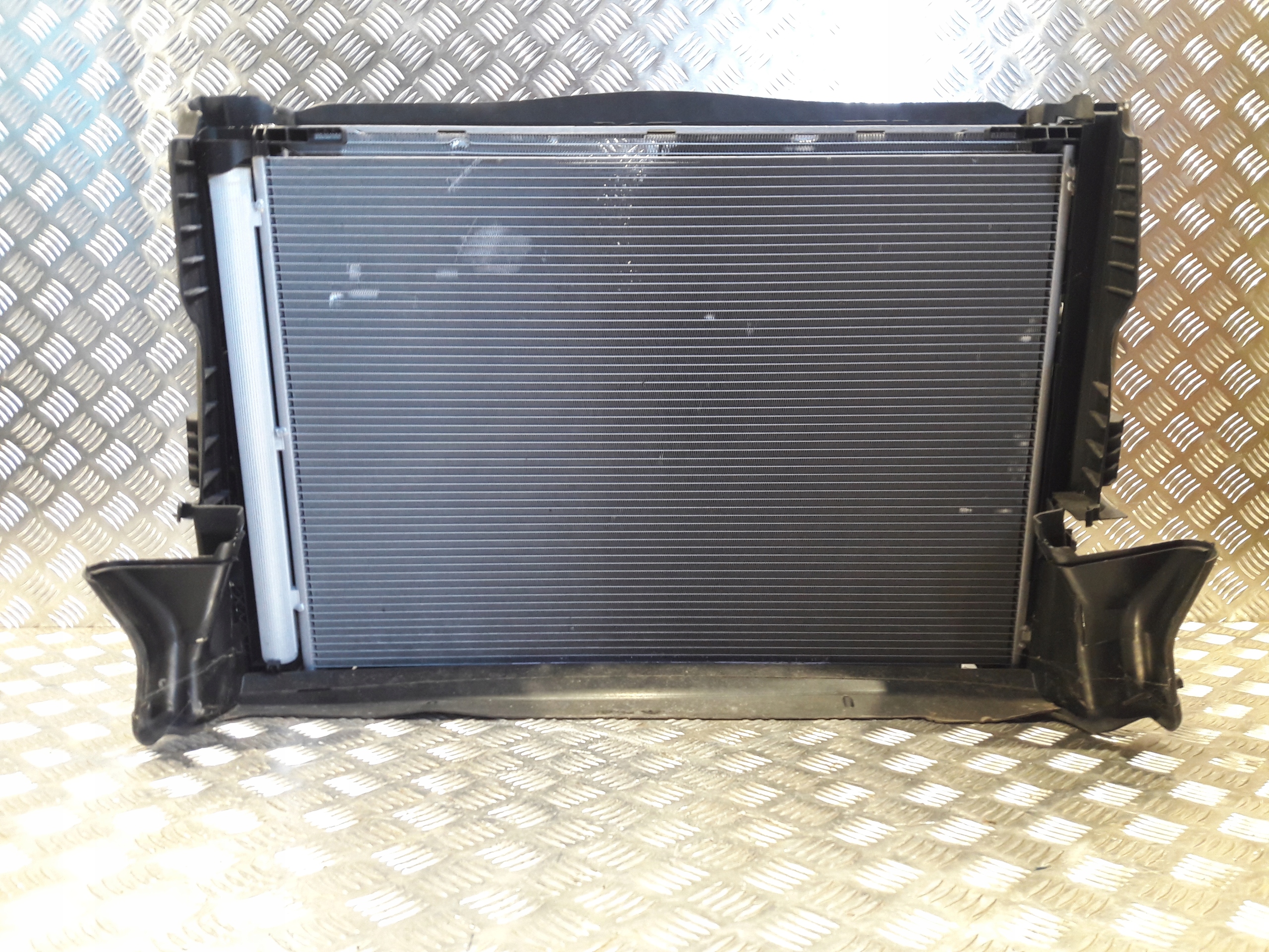 MERCEDES C W205 WENTYLATOR CHŁODNICE A0999061000