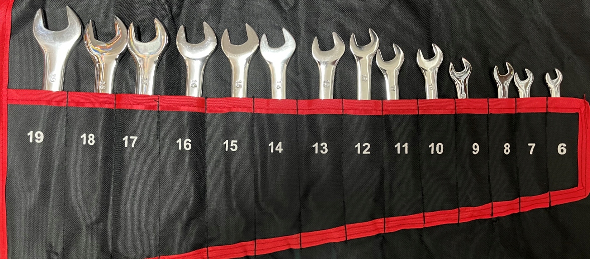 SCHMITH KOMPLET KLUCZE PLASKO OCZKOWE 47 szt Number of Elements sets