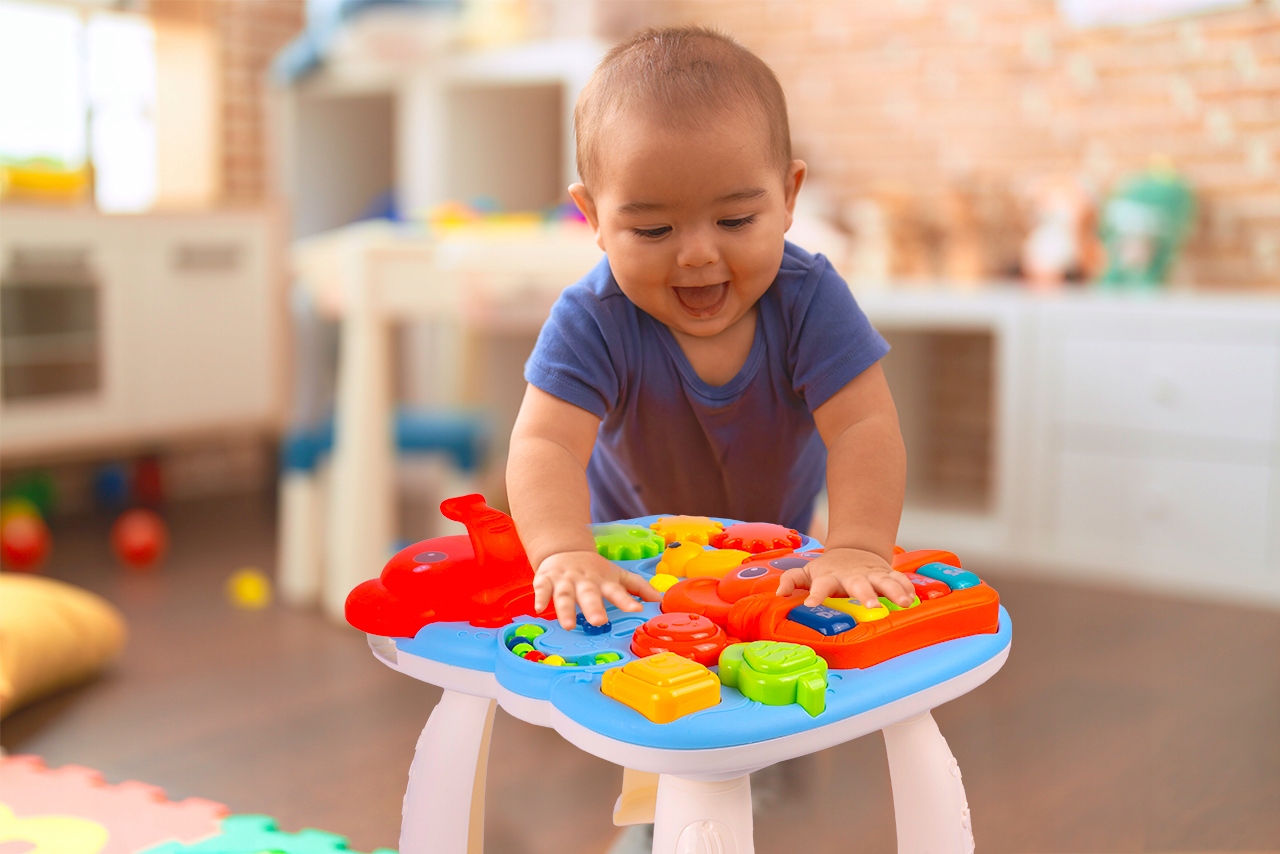 CHODZIK PCHACZ STOLIK EDUKACYJNY INTERAKTYWNY 3W1 PIANINO DLA DZIECI Materiał plastik