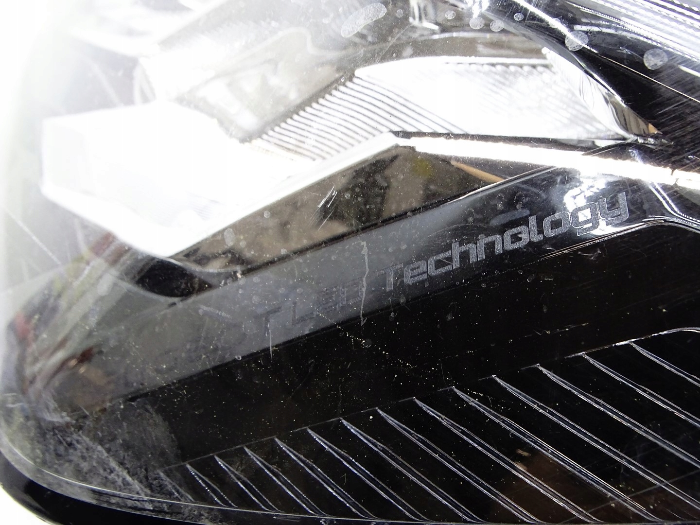light left front left front LED PEUGEOT E 2008 II 9833036280