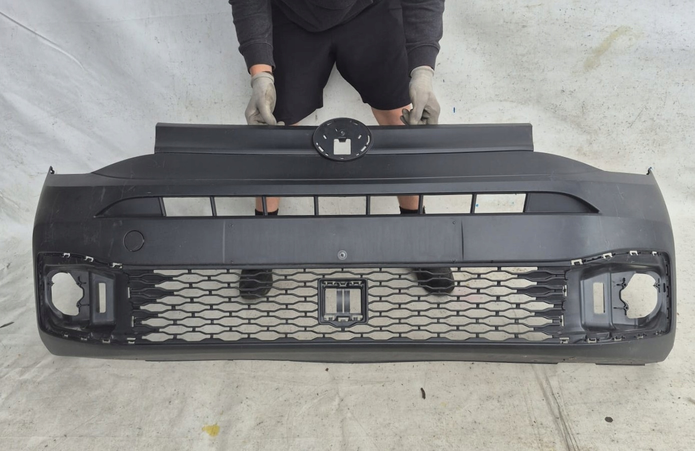 VW CADDY 2K7 21- bumper front front 2K7807221