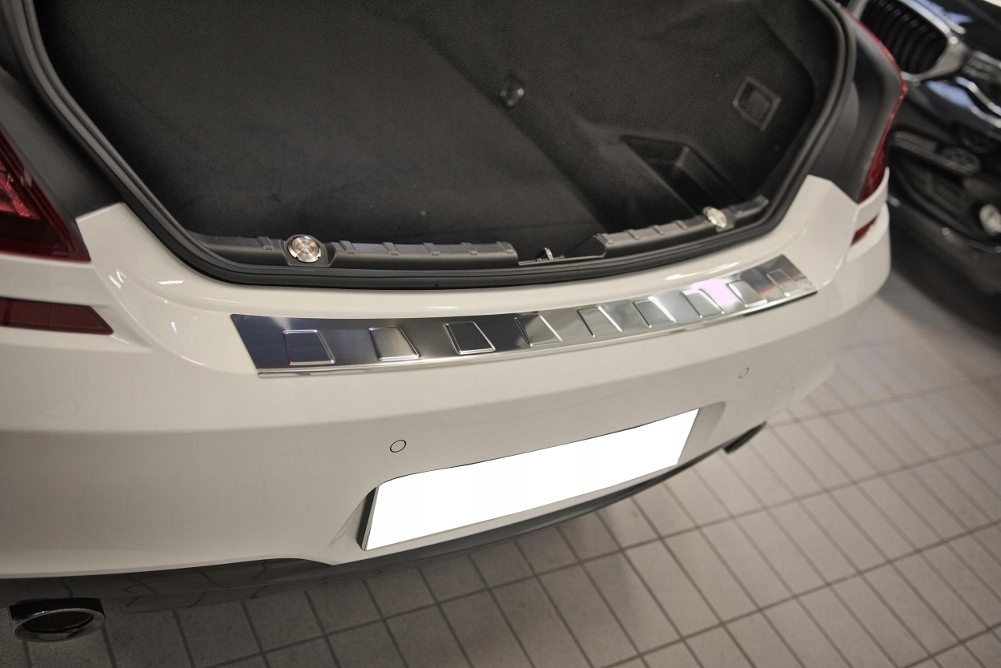 Nakładka zderzaka Volvo XC60 17- chrom Producent Croni