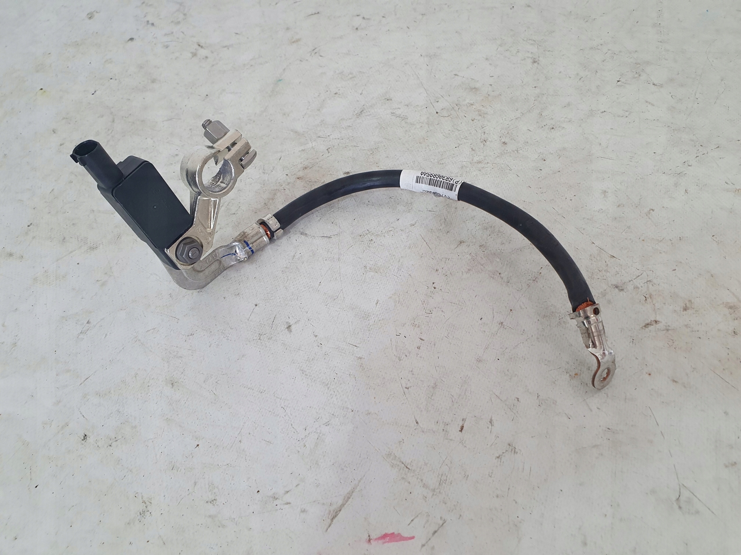 DODGE CHARGER 2019- Batteriemanagement Sensor AKUMULATORA 68306895AA