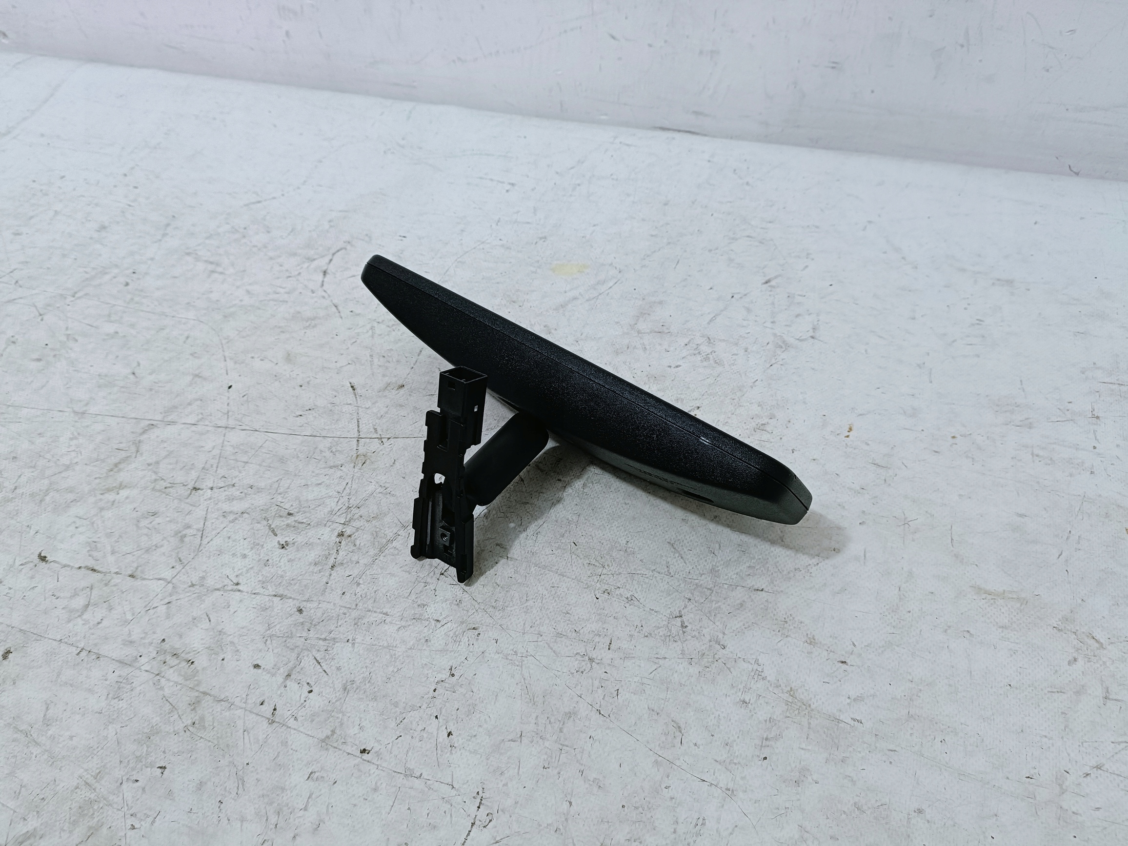 CADILLAC ESCALADE IV 15- rear-view mirror SRODKOWE inner 13584893