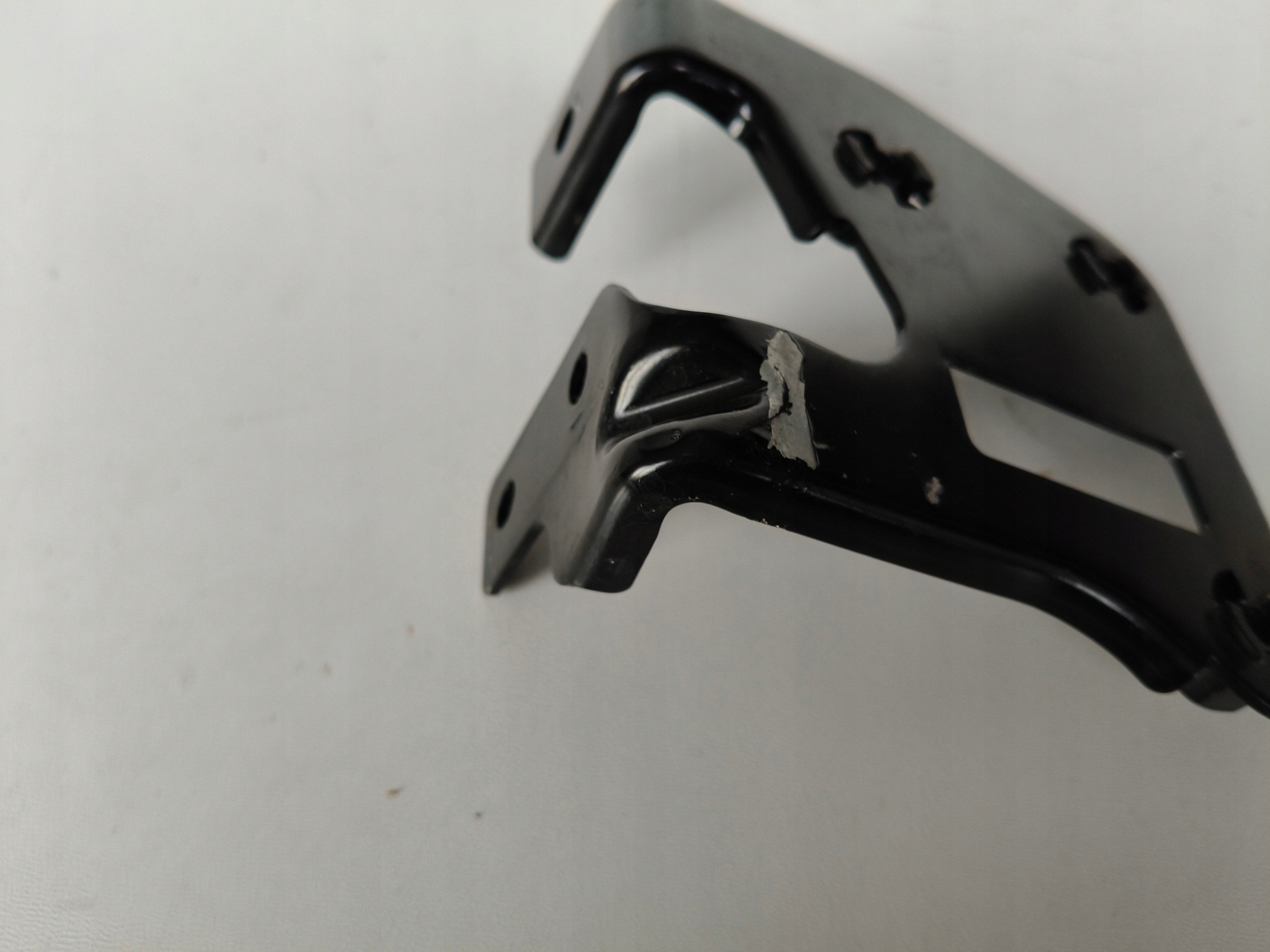 MOCOWANIE RADARU LEWE VW TOUAREG 7P6 10- Producent części Volkswagen OE