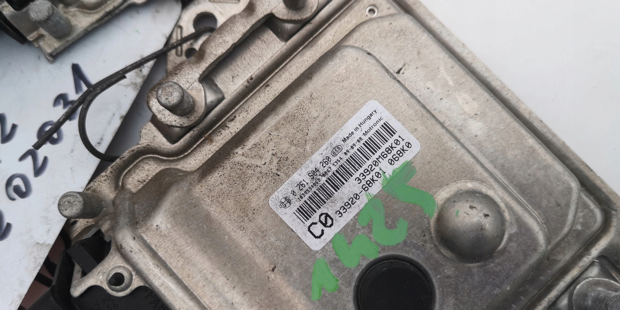 SUZUKI ALTO 1.0B 33920-68K04 0261S07325 Computer E