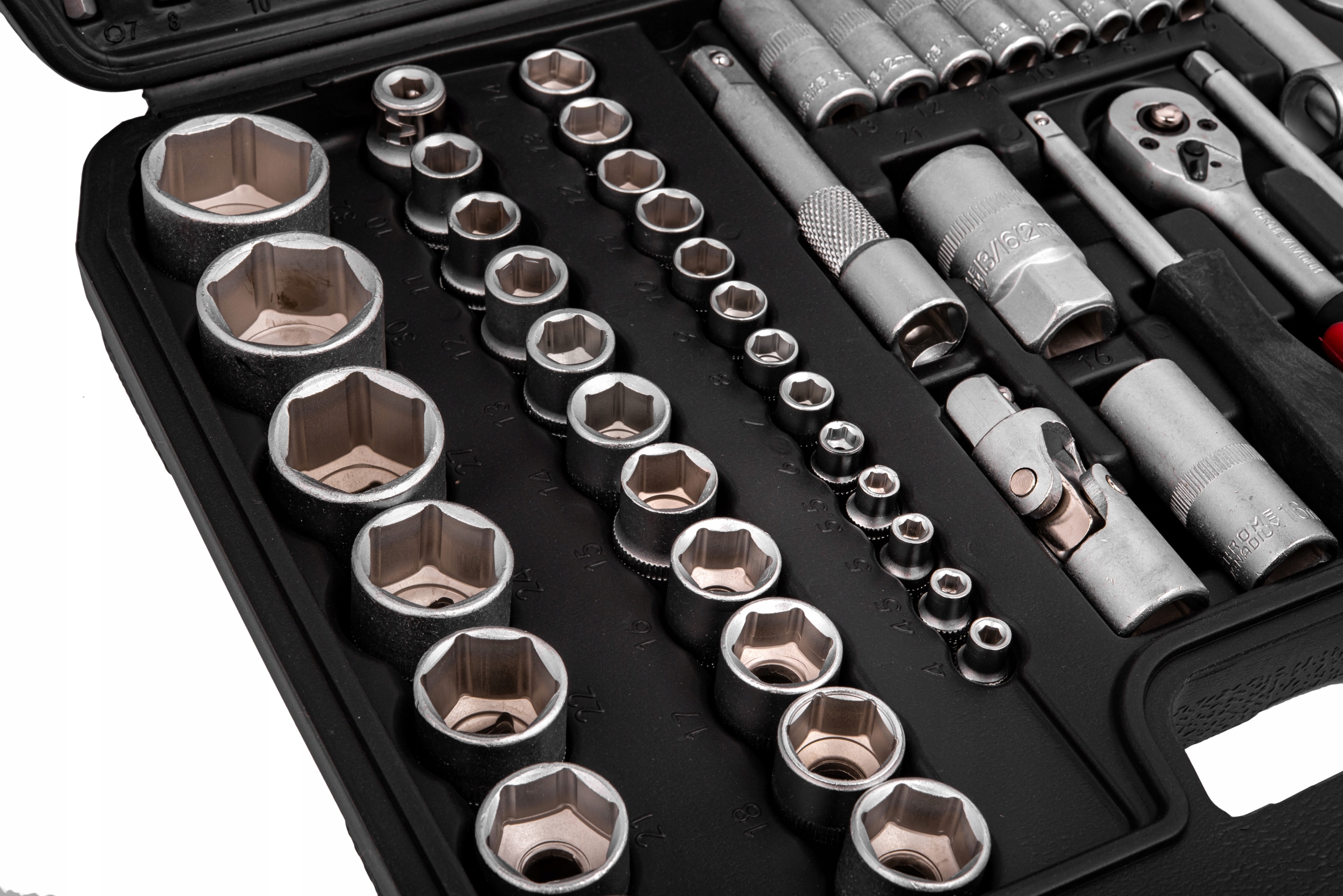 ZESTAW KLUCZY NASADOWYCH KLUCZE NASADOWE TORX 108 Liczba elementów w zestawie 108