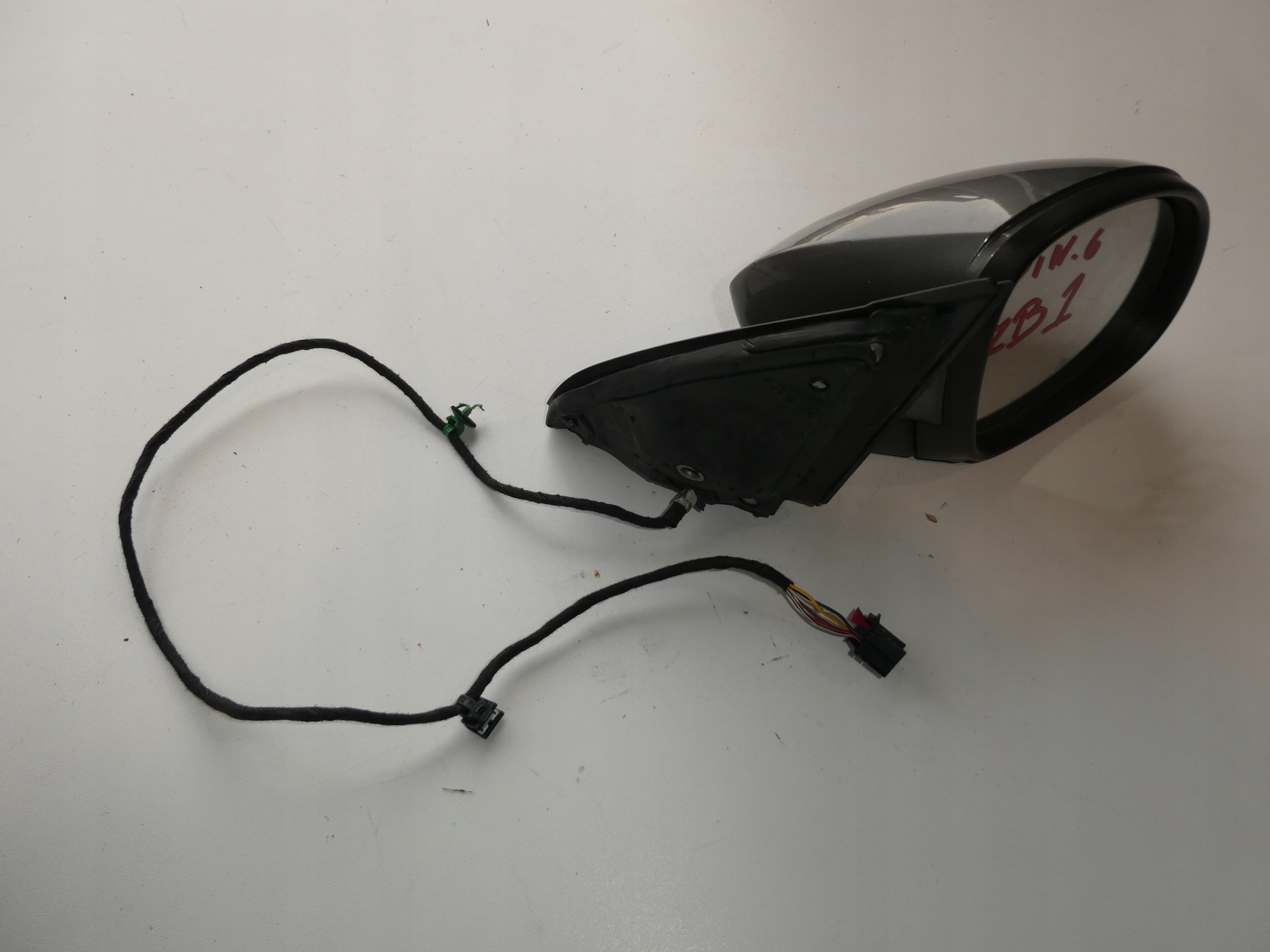 VW TIGUAN mirror right 5N0857934 6PIN