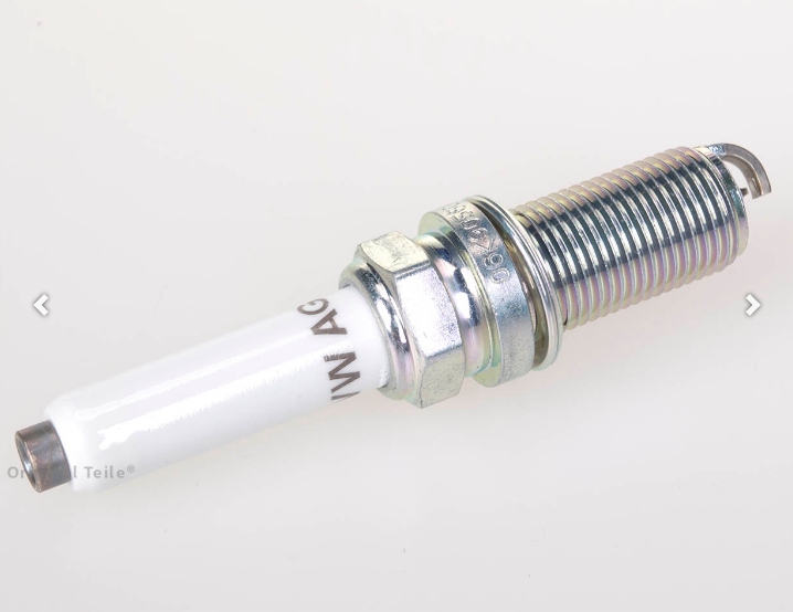 ASO VW ZESTAW ŚWIEC ZAPŁONOWYCH 06K905601B 4szt.