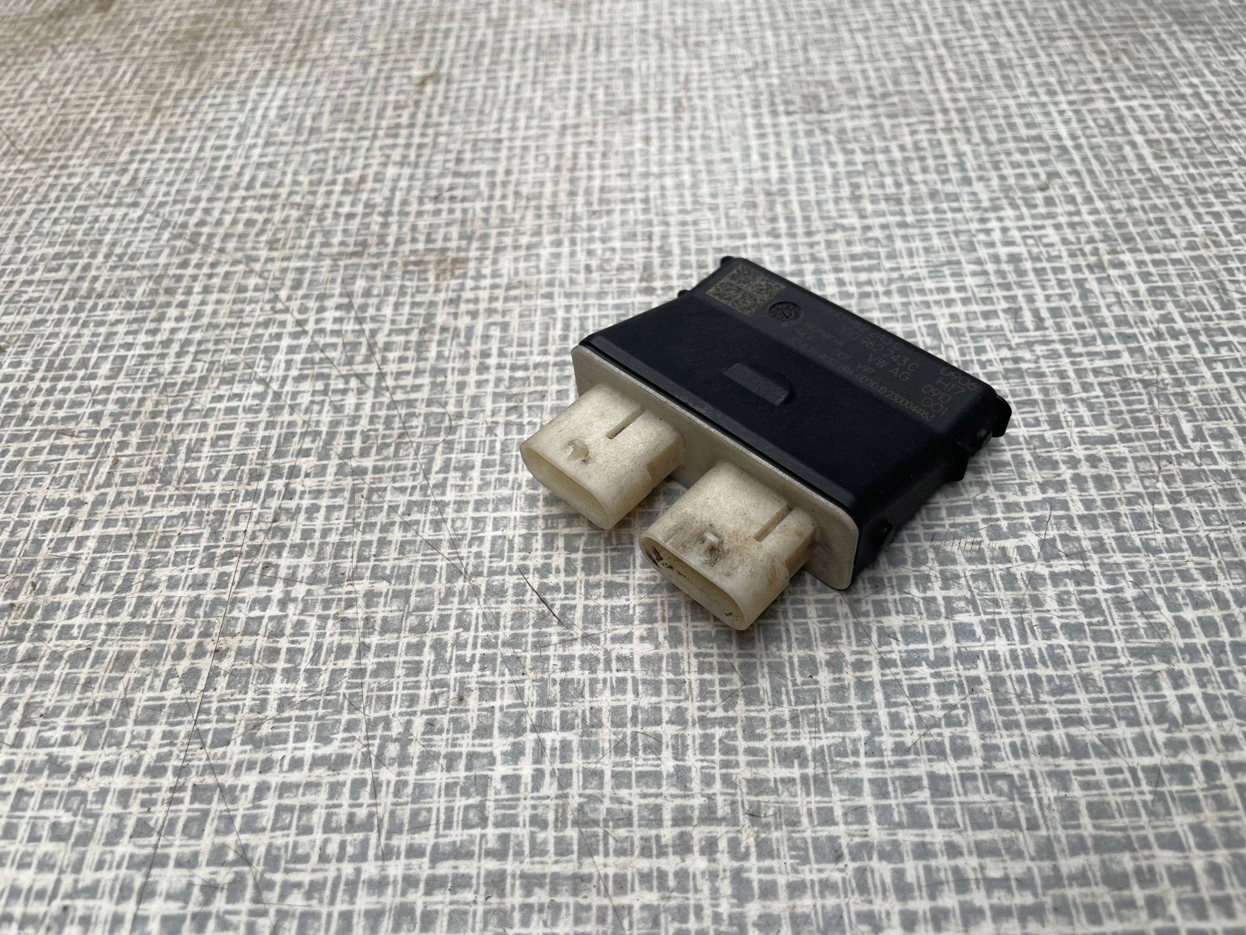 module bonnet boot CUPRA LEON 3G0962243C @A