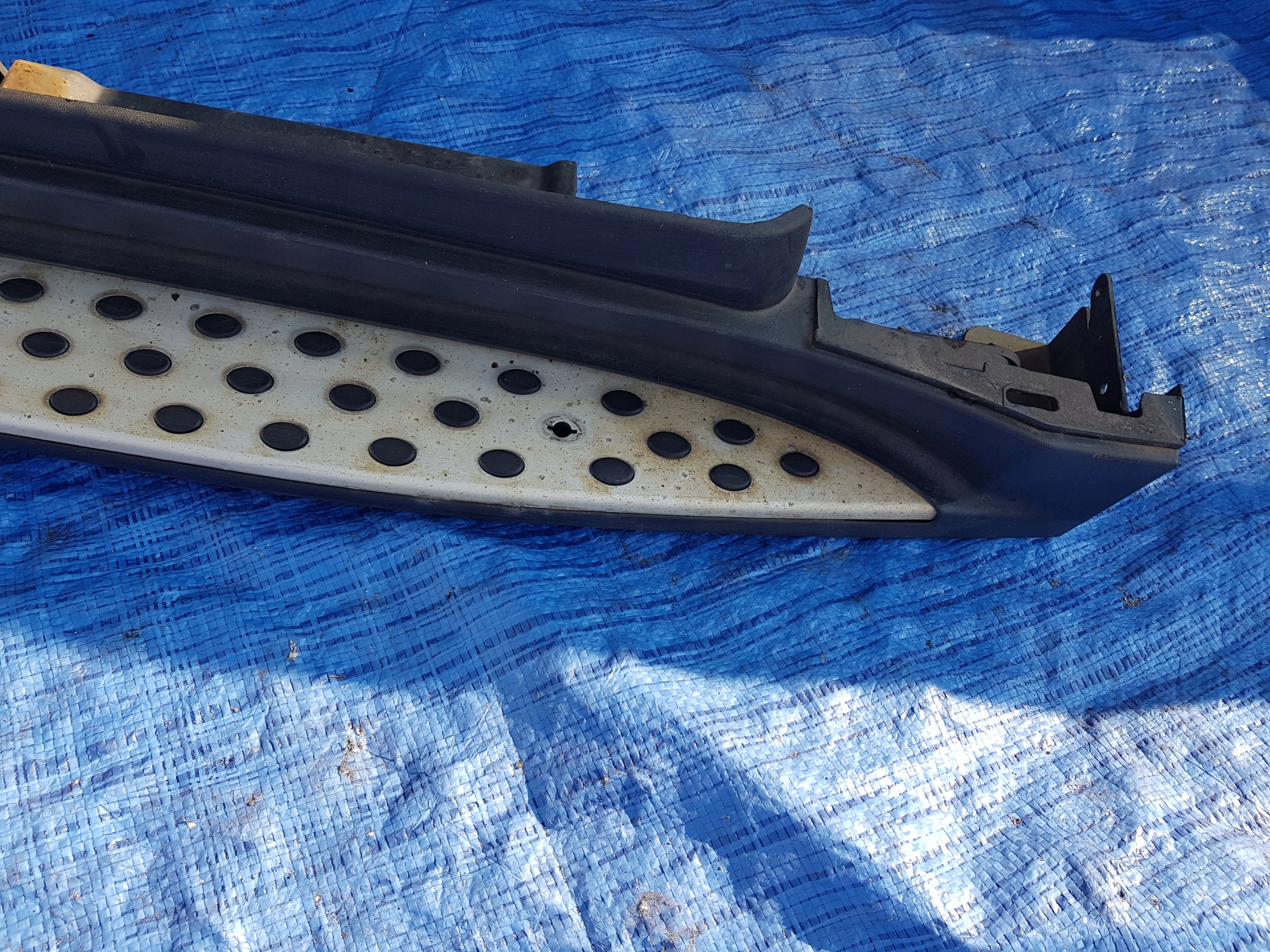 right threshold MERCEDES ML W164 cap moulding STOPIEN
