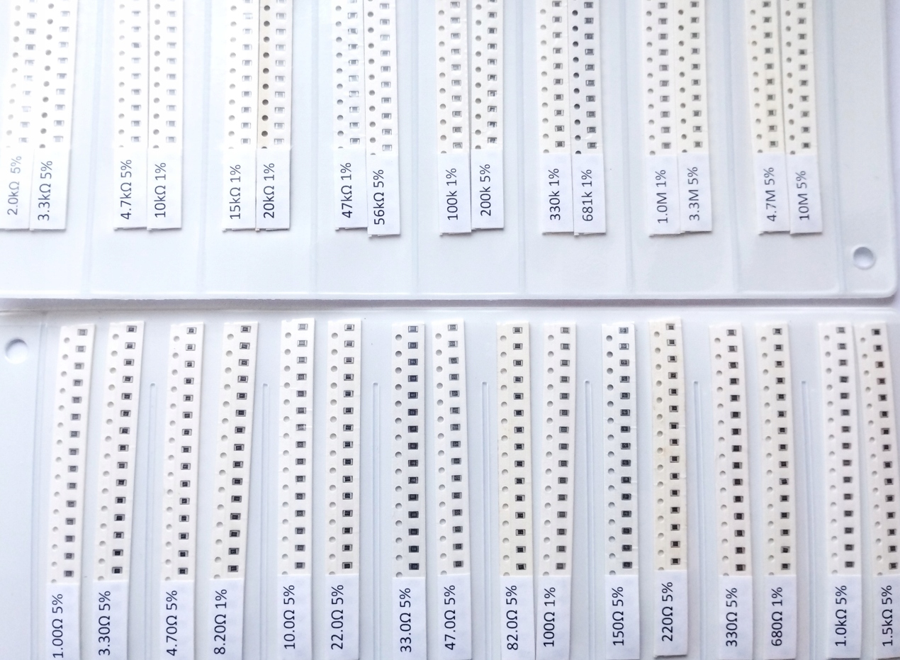 [640szt] Zestaw Rezystorów SMD 0805 32 wartości