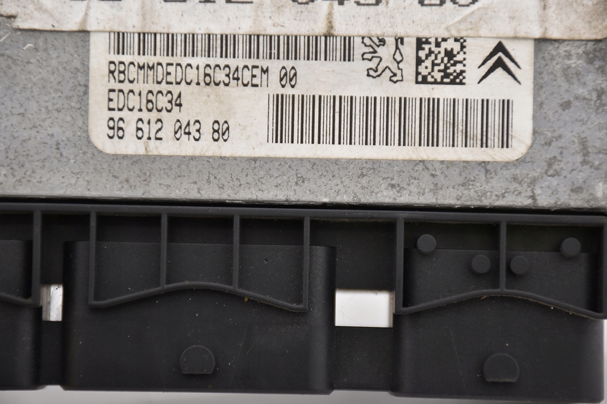 computer control unit CITROEN PEUGEOT 9661204380