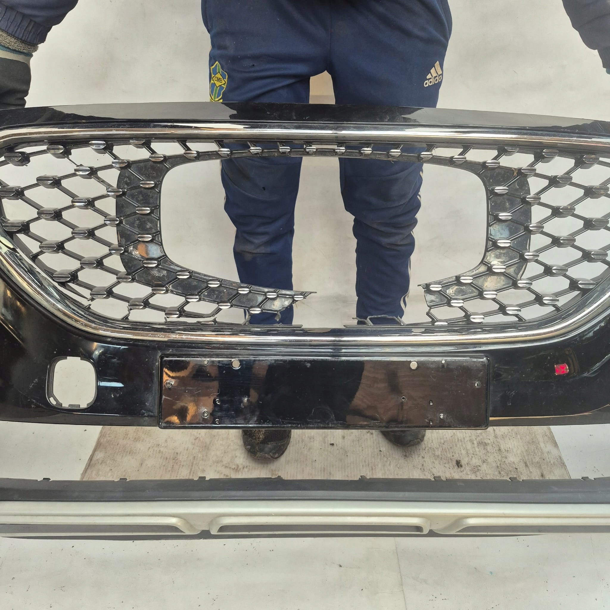 MG ZS EV 18- bumper front front