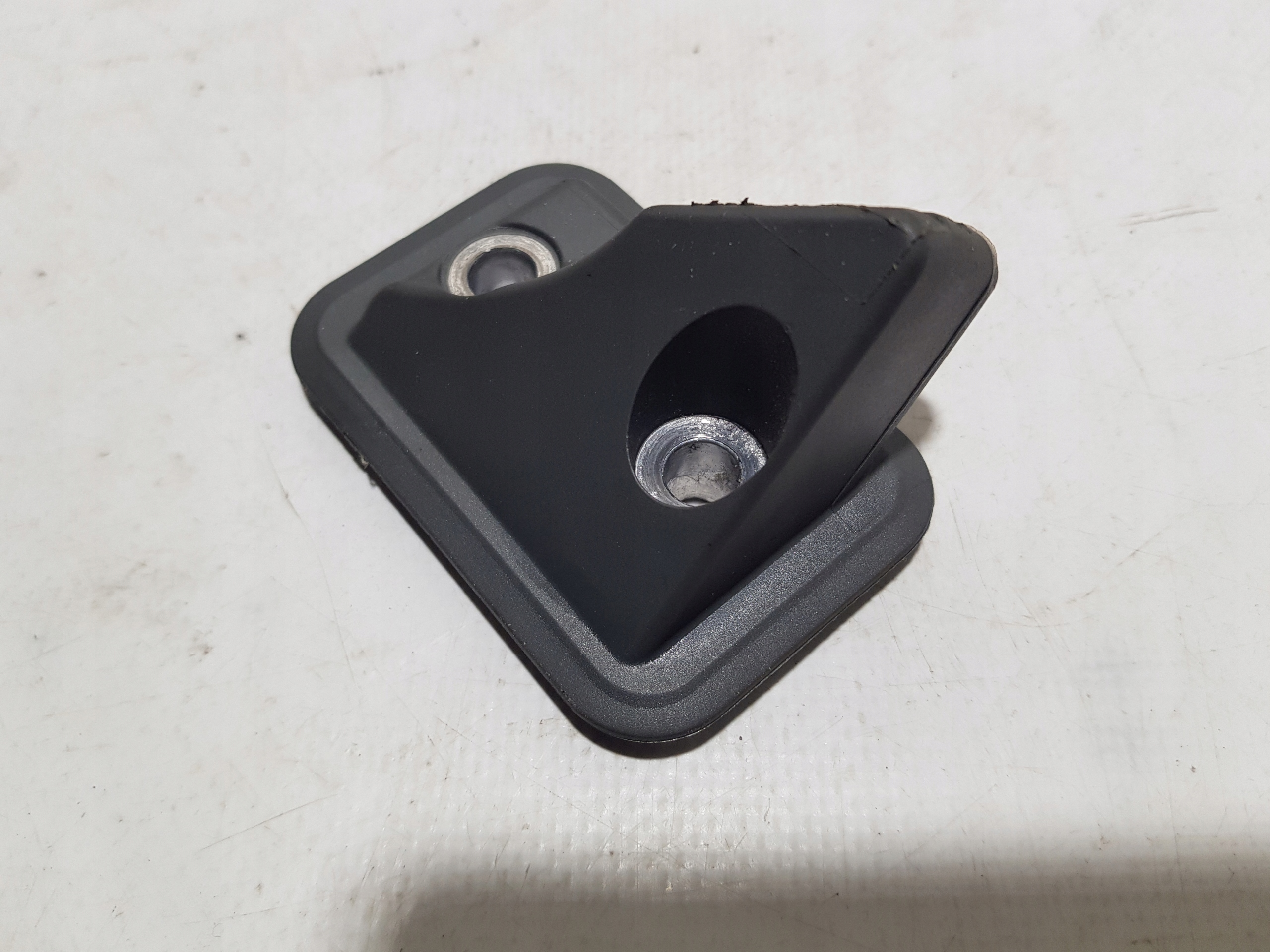 PROWADNICA tip bonnet left MERCEDES SL R230 A2307570103
