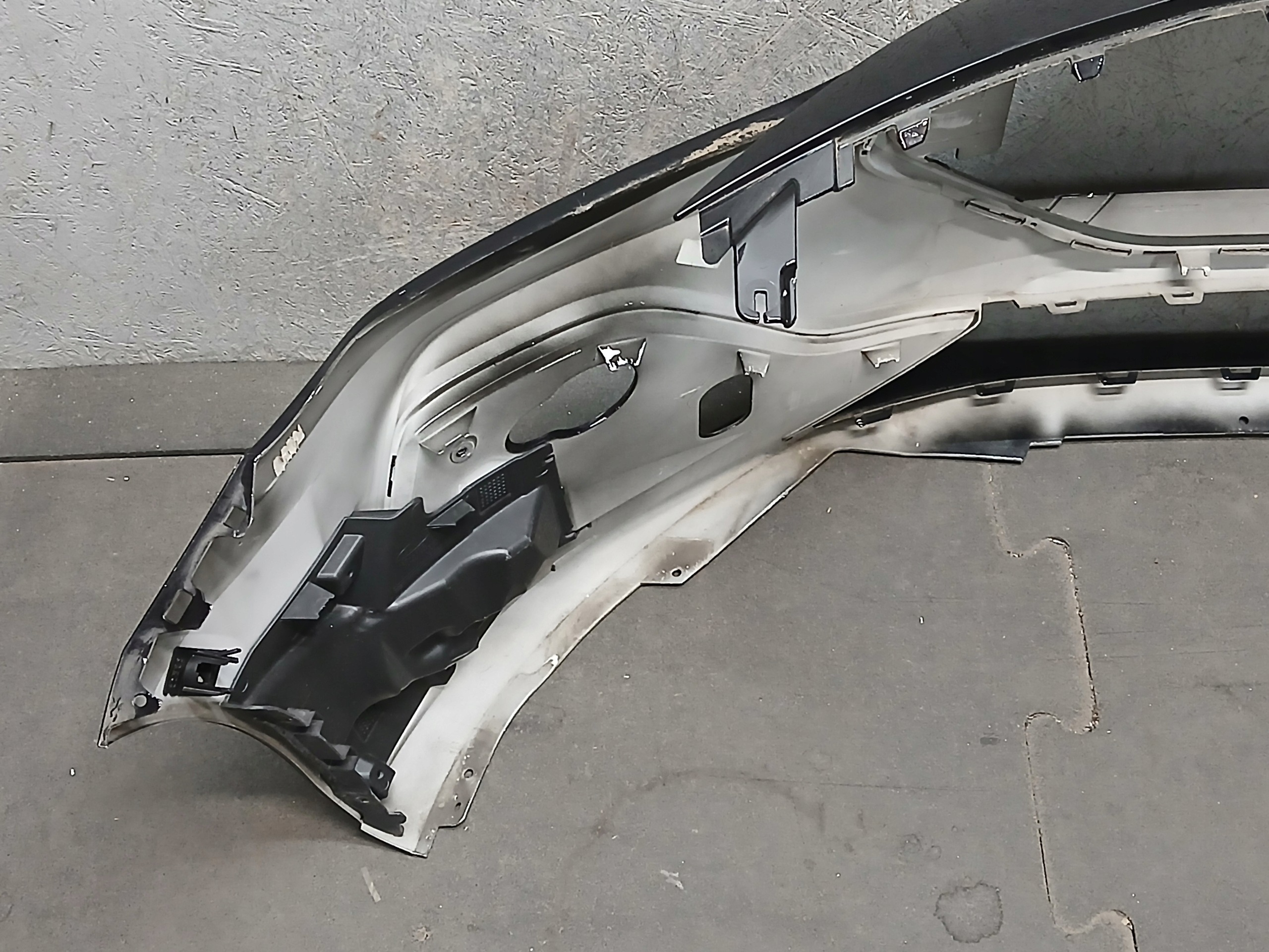nárazník předek FORD FOCUS MK4 LIFT ST