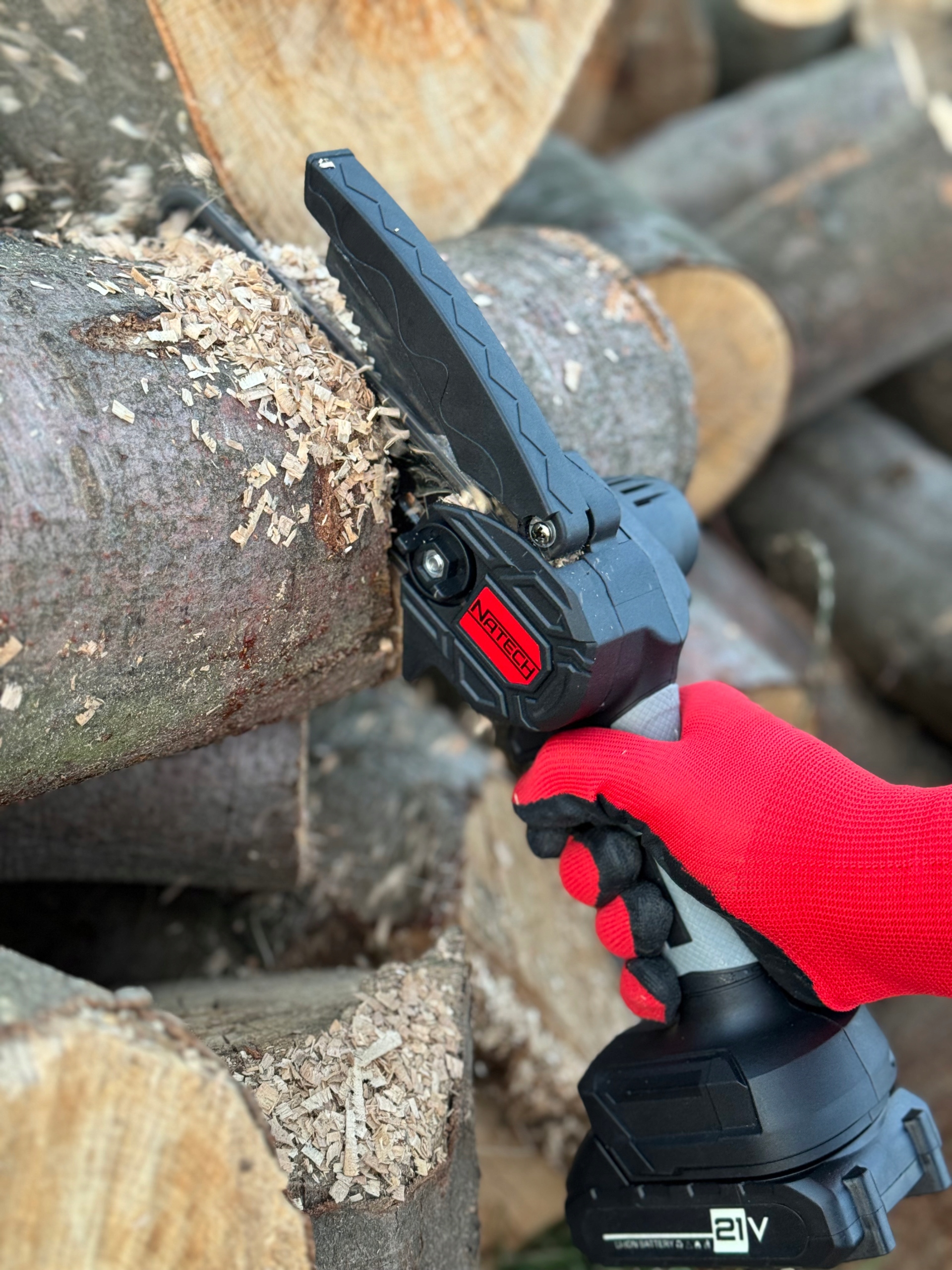 PIŁA AKUMULATOROWA ELEKTRYCZNA RĘCZNA WALIZKA 6'' 2x AKUMULATOR +2x ŁAŃCUCH Marka Lithium