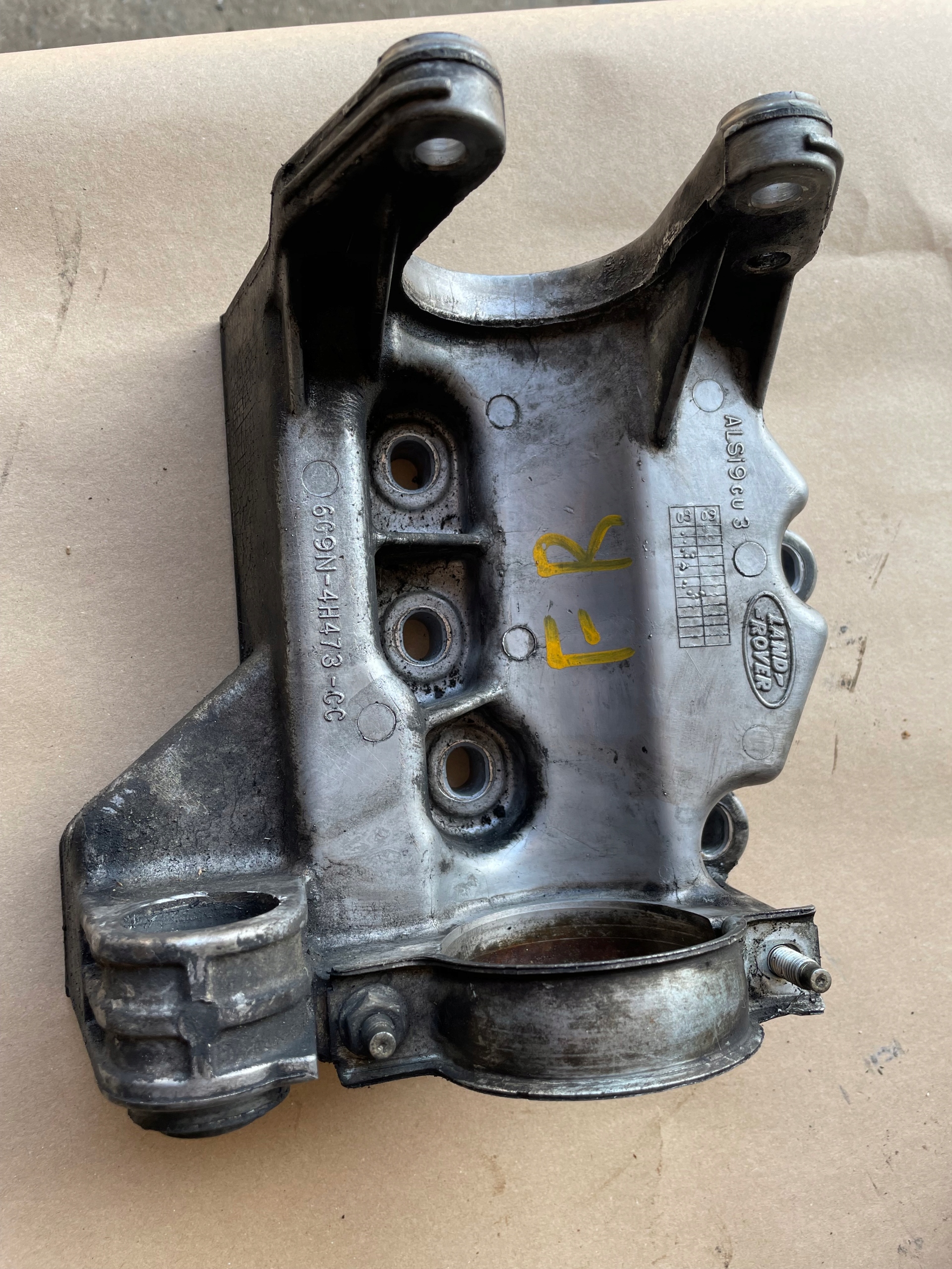 FREELANDER 2 2 TD4 PODPORA POLOSI 6G9N 4H473 CC