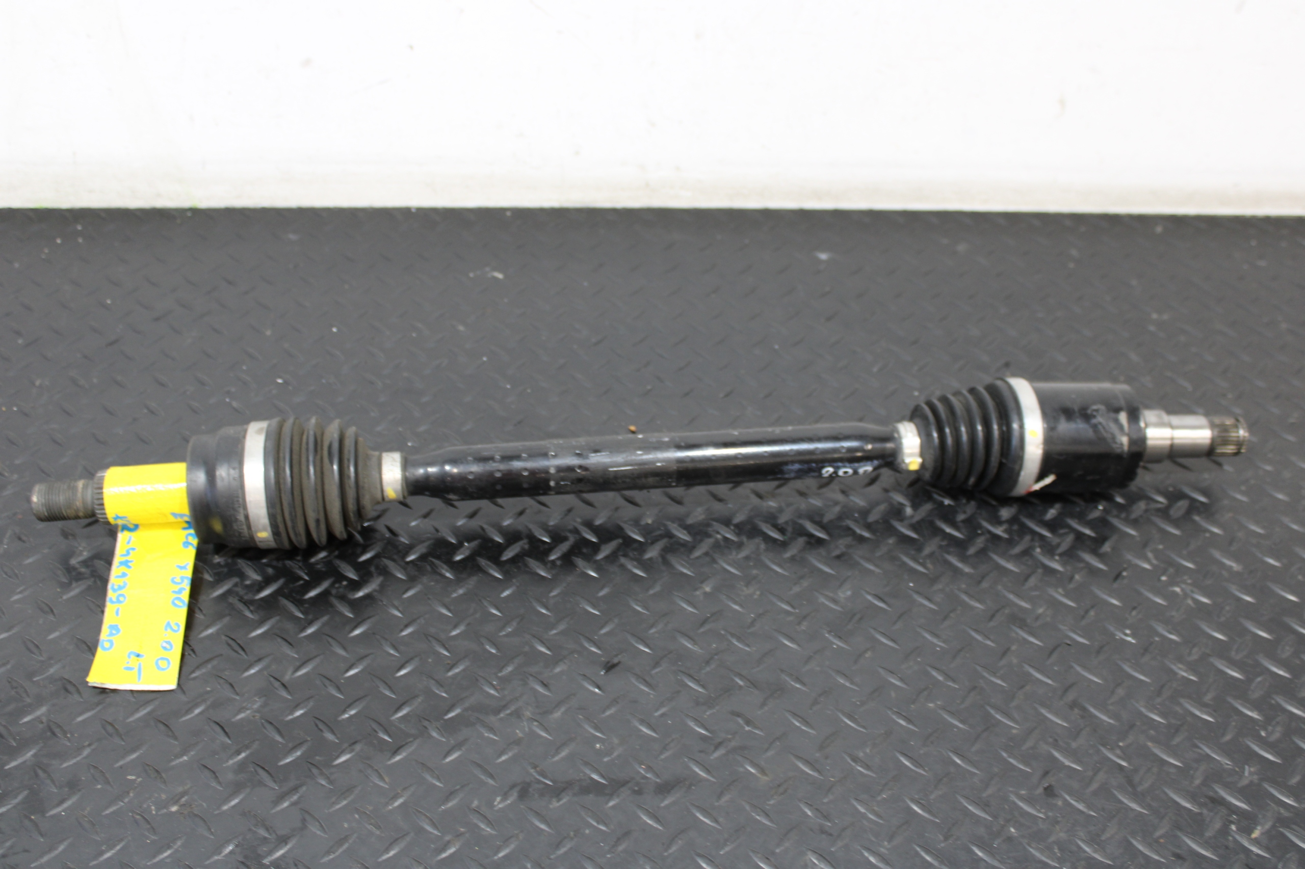 semi-axis semi-axis left rear part left rear JAGUAR E-PACE X540 LIFT K8D2-4K139-AD