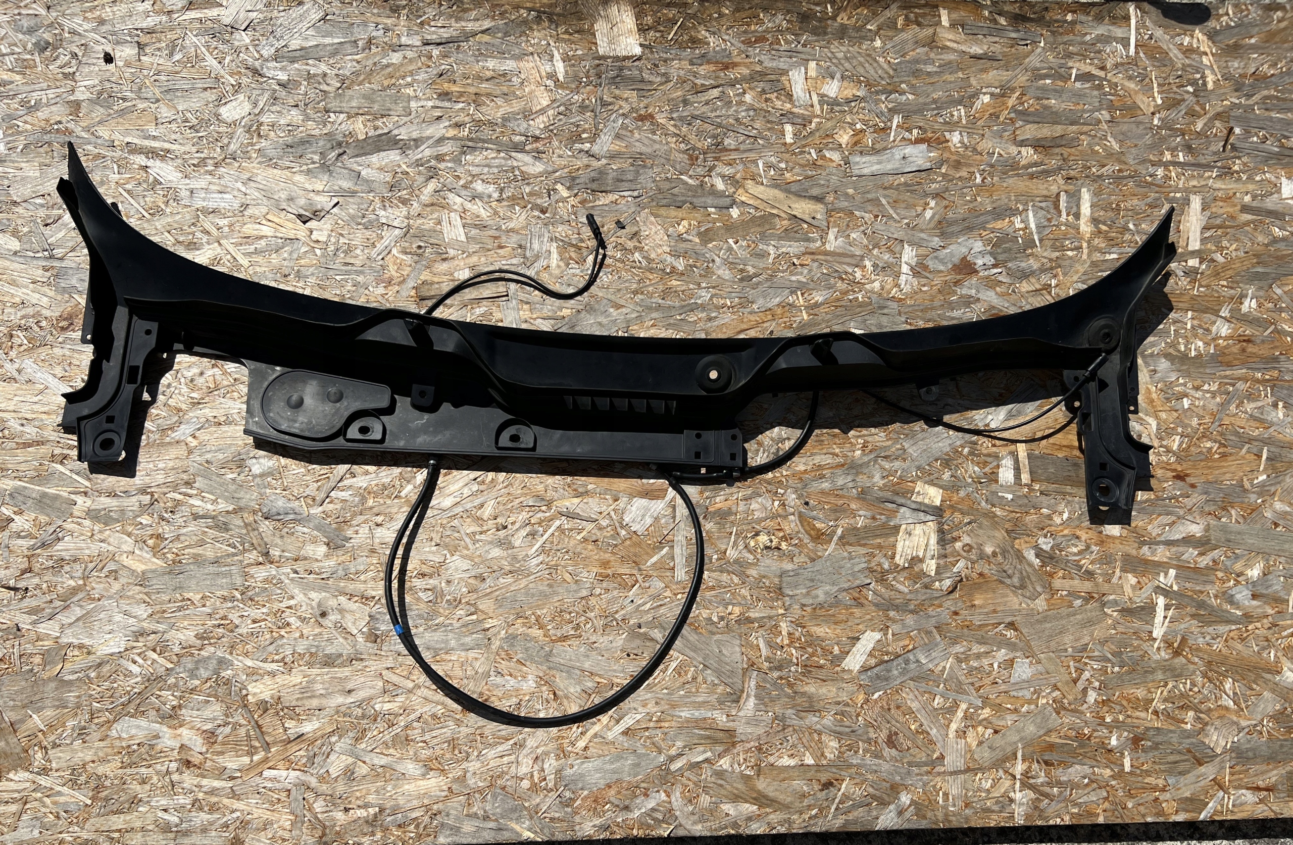 PODSZYBIE PLASTIKOWE RANGE ROVER EVOQUE II L551 Numer katalogowy części RANGE ROVER EVOQUE II L551