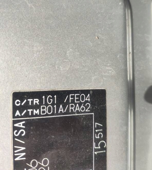 LEXUS IS II E2 IS200 IS220 IS250 door front left 1G1 silver 2006-2013