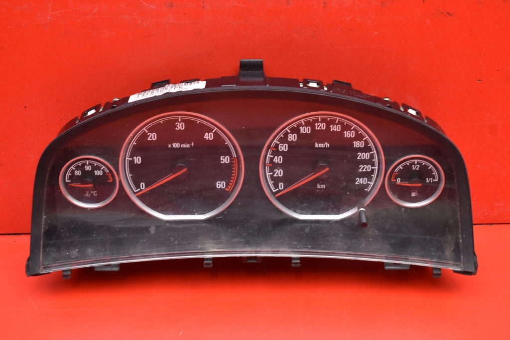 IMMO computer running board dials dials PAJAK 13193087PE OPEL VECTRA C 05-09