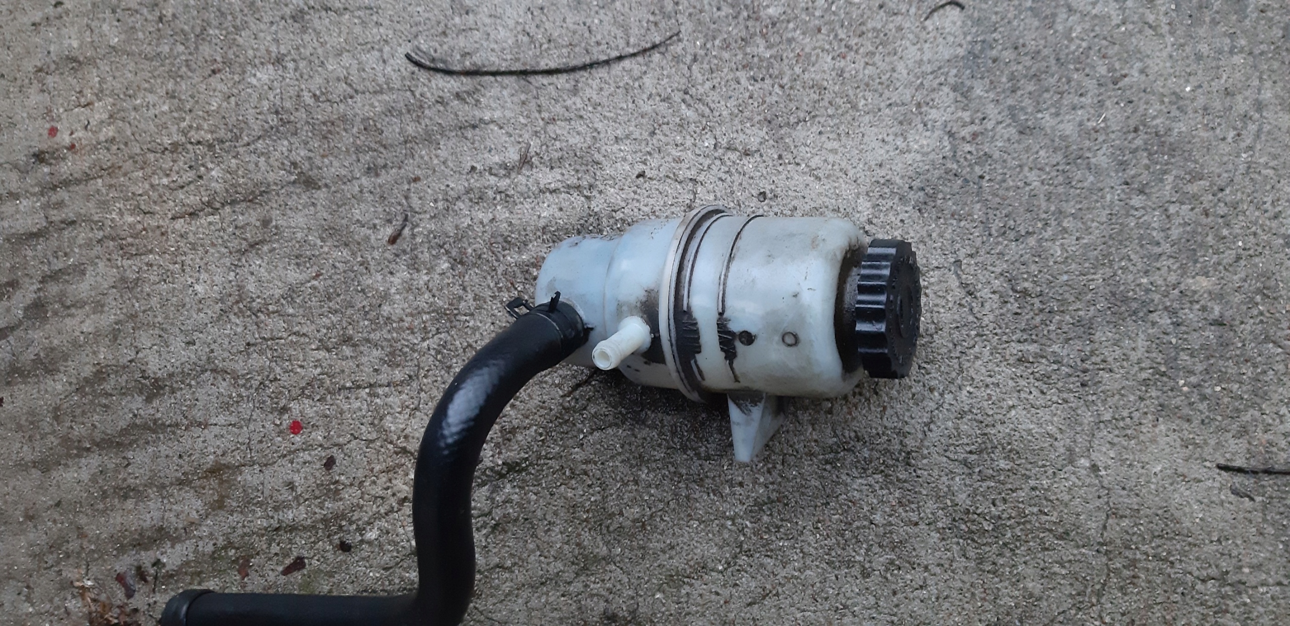 БАЧОК ГИДРОУСИЛИТЕЛЯ CHRYSLER VOYAGER 11-18 3.6