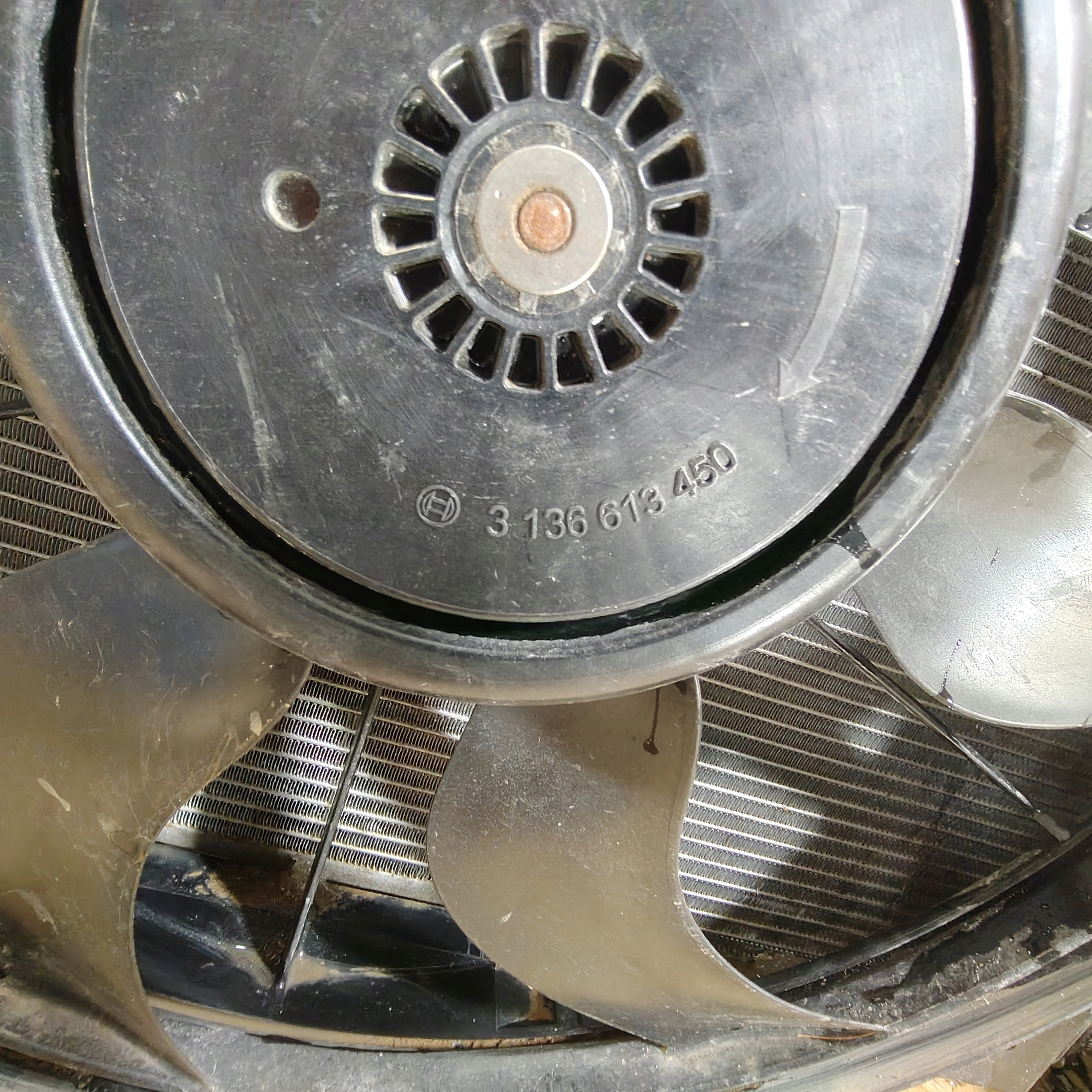 chladiče intercooler vrtule MERCEDES CLA W117 2.2 AUTOMAT