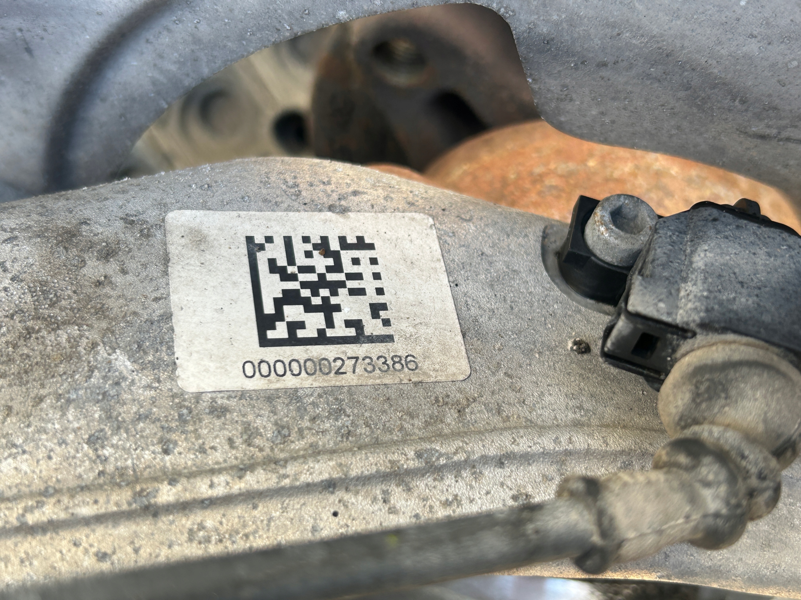 PORSCHE CAYENNE II 7P 3,0 TDI swing right front 7P0407246A