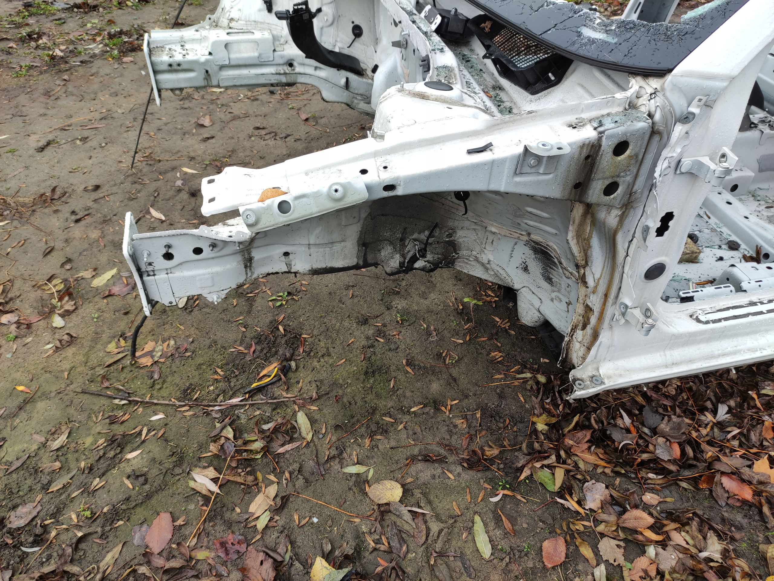 AUDI A1 II 82A GB CWIARTKA LEWA PRZEDNIA SLUPEK