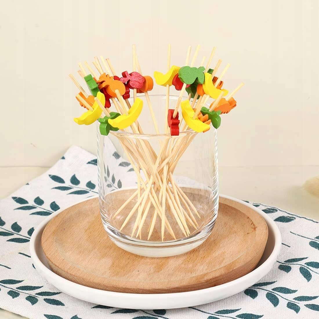 WYKAŁACZKI BANKIETOWE OWOCE 12CM 100SZT Kod producenta 77870