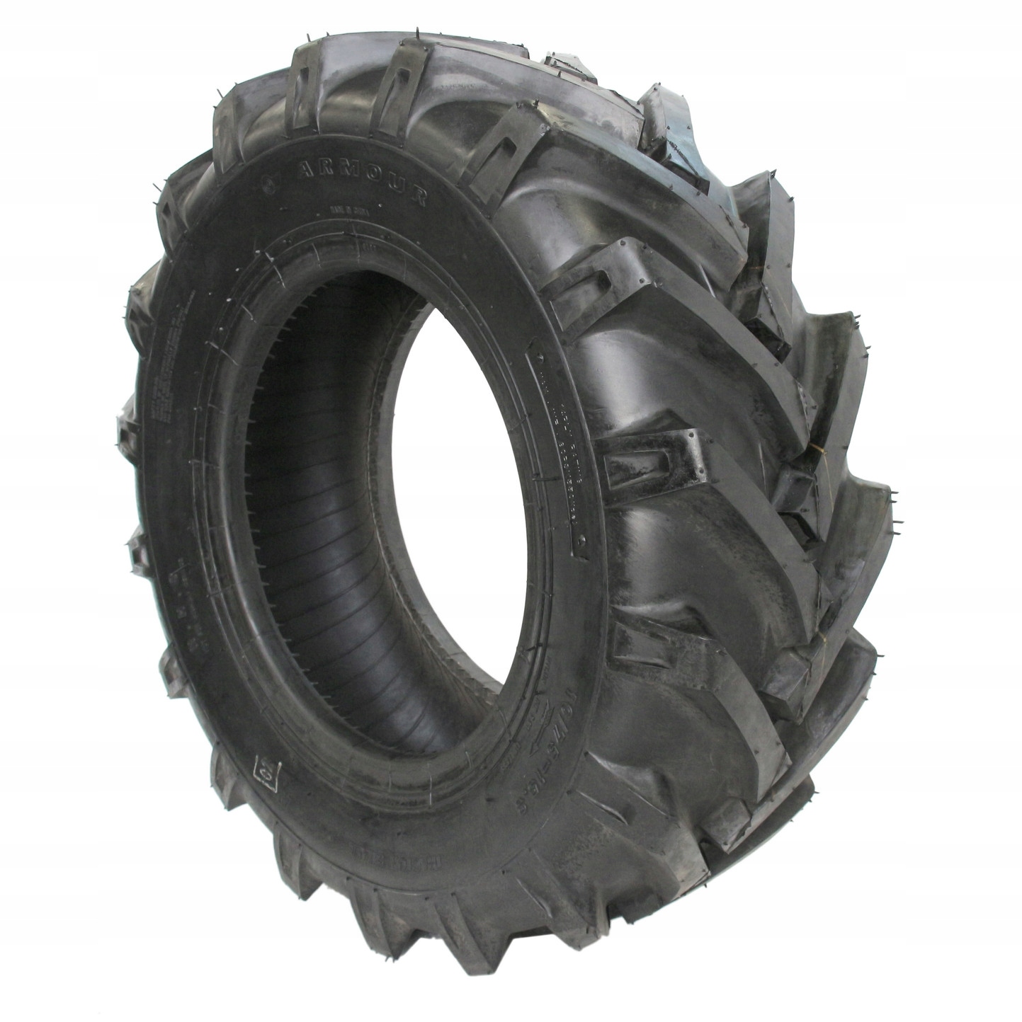 Шина ARMOUR R-1 10/75-15.3 круглый год