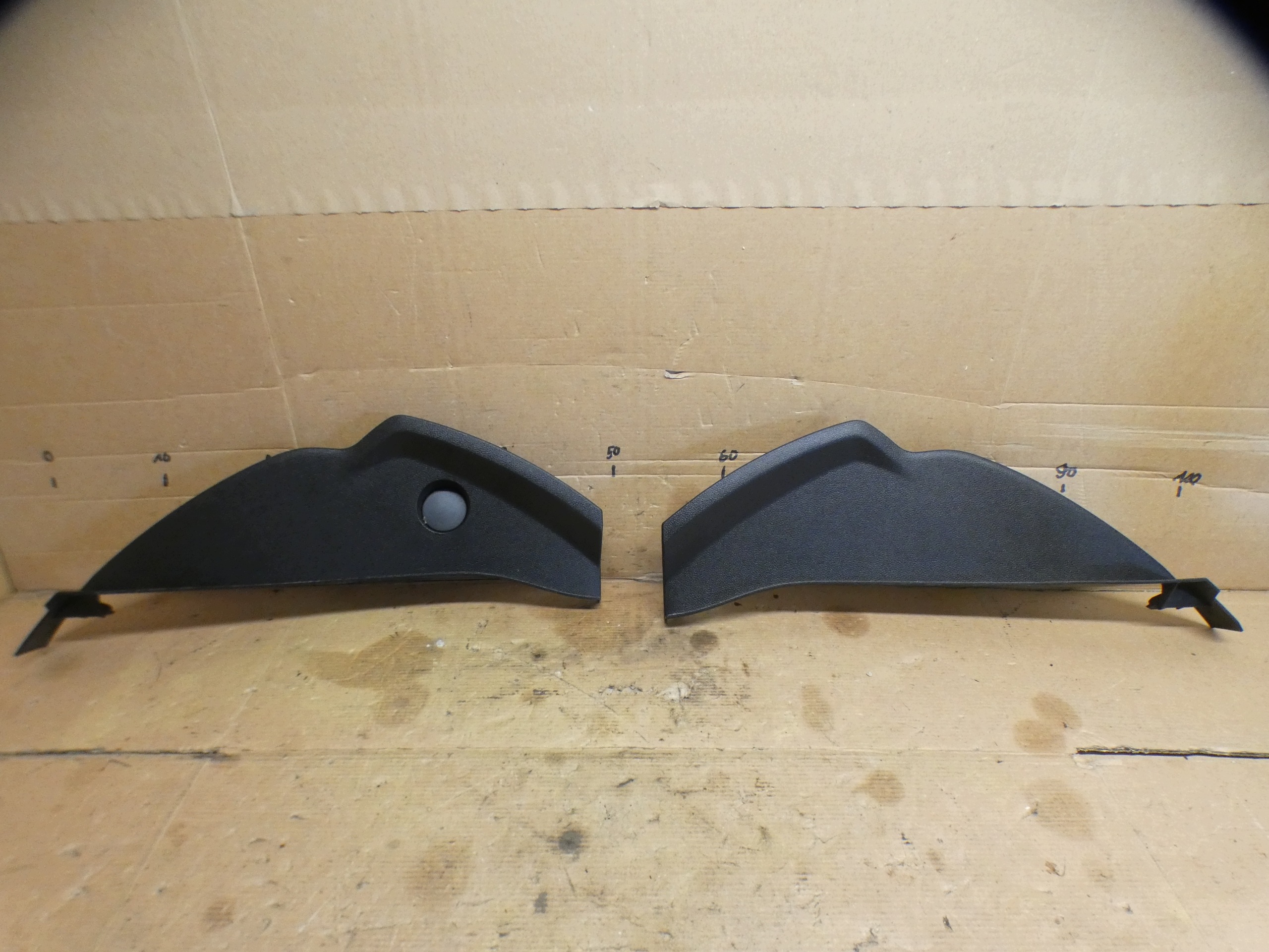 RENAULT EXPRESS cover spoiler KOKPITU 689217044R 689205772R