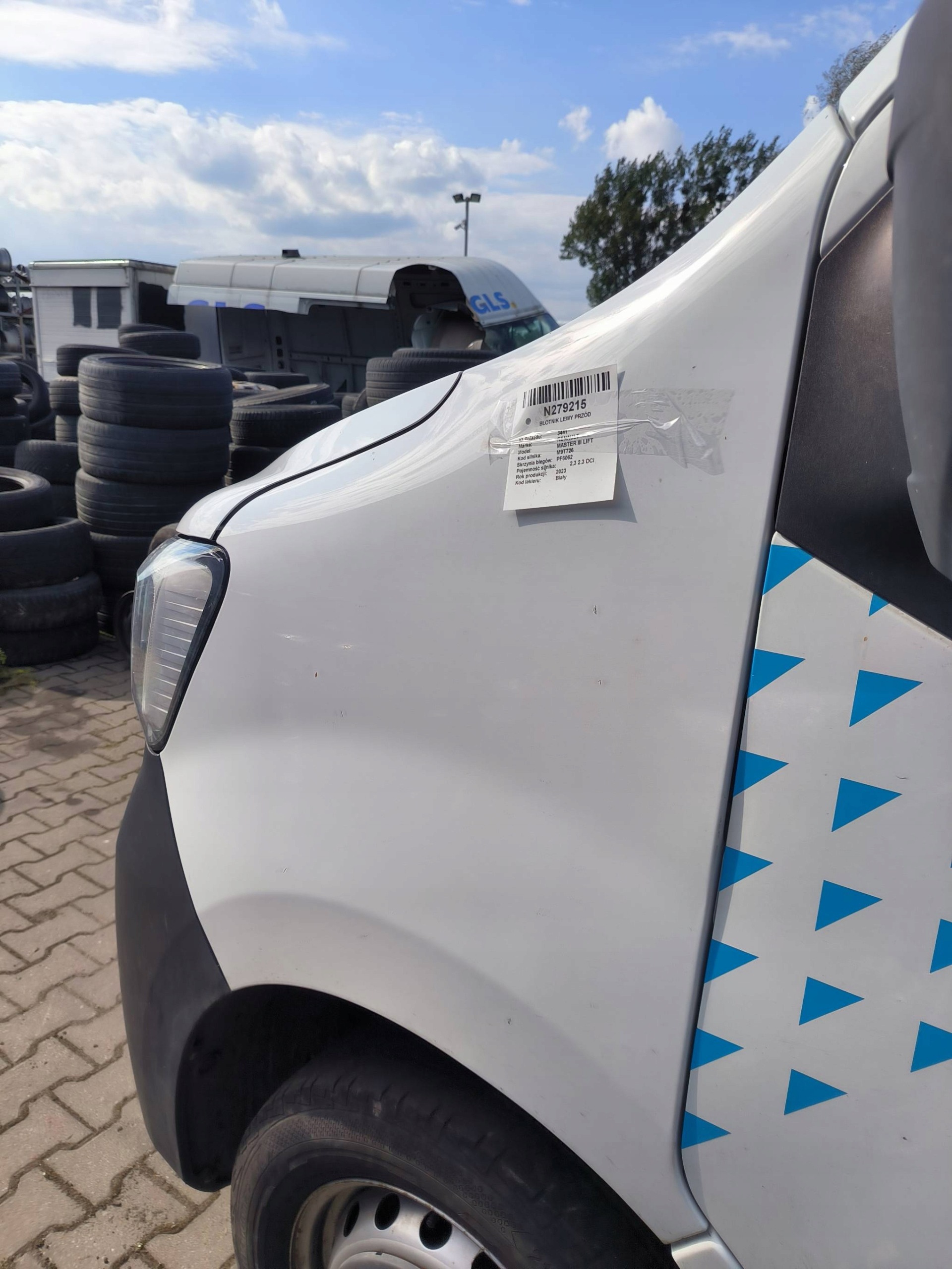 fender left front RENAULT MASTER III LIFT