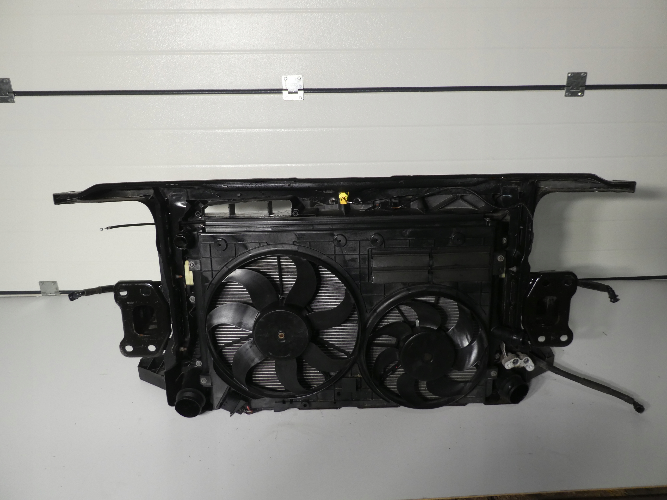 support panel for radiators radiator SKODA SUPERB II 2 2.0TDI pillar sider