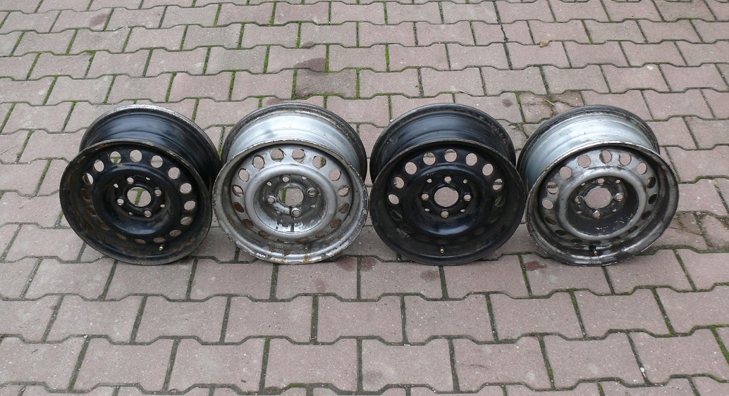 4x CERCHIO CERCHI STALOWA 13 4x100 ET38 SEAT IBIZA e TOLEDO e GOLF 3 BORA e